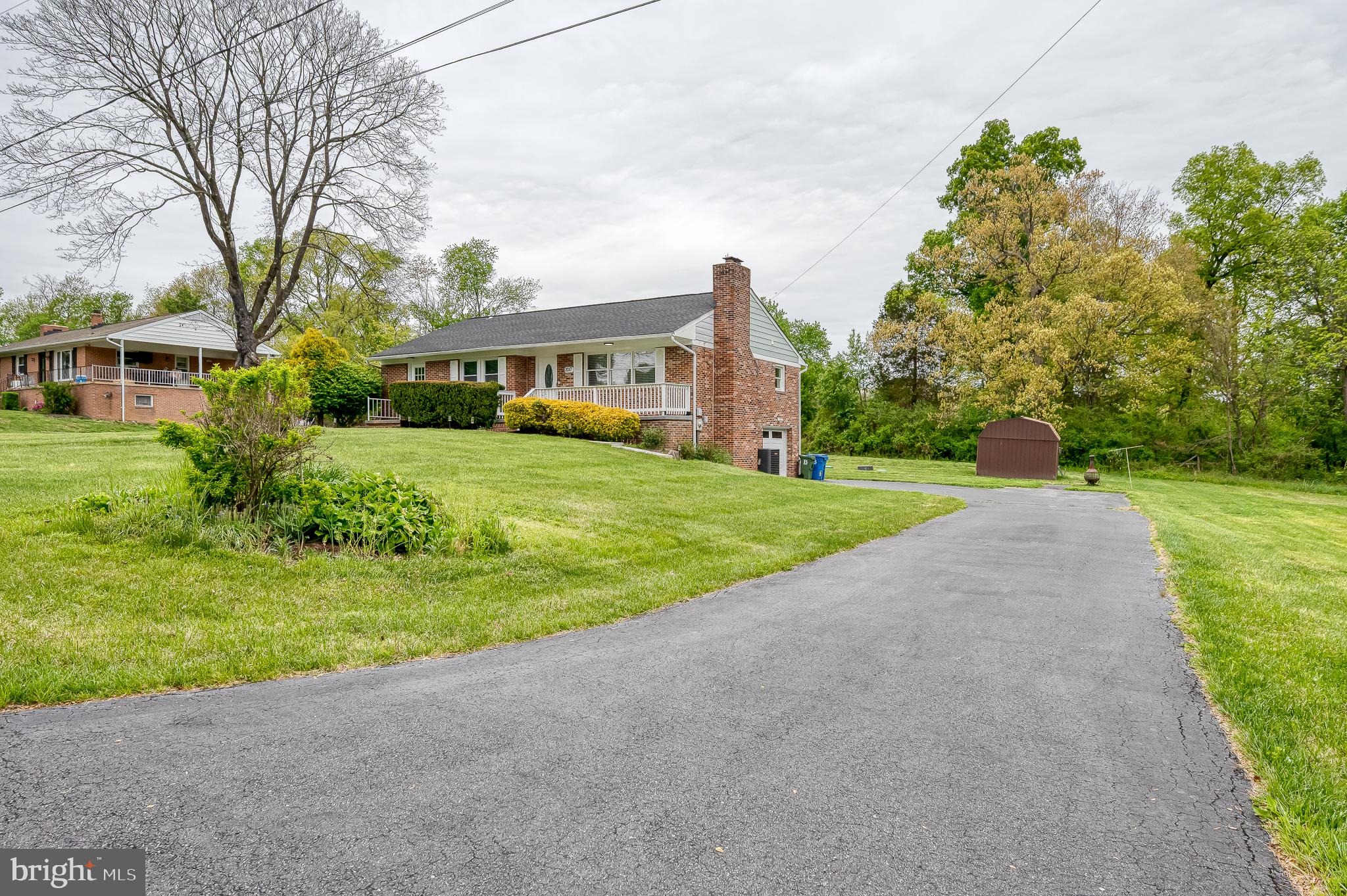GIBSON MANOR - Residential