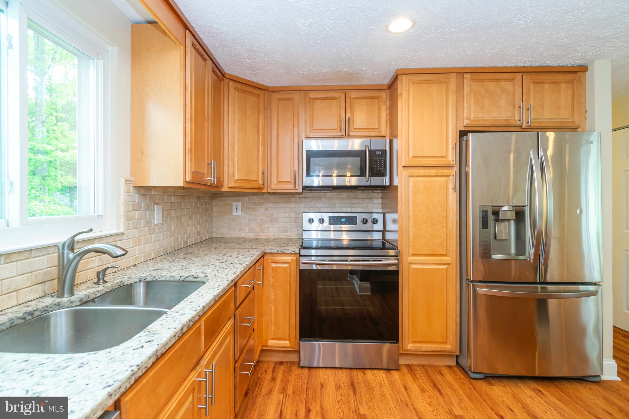 HARMANS WOODS - Residential