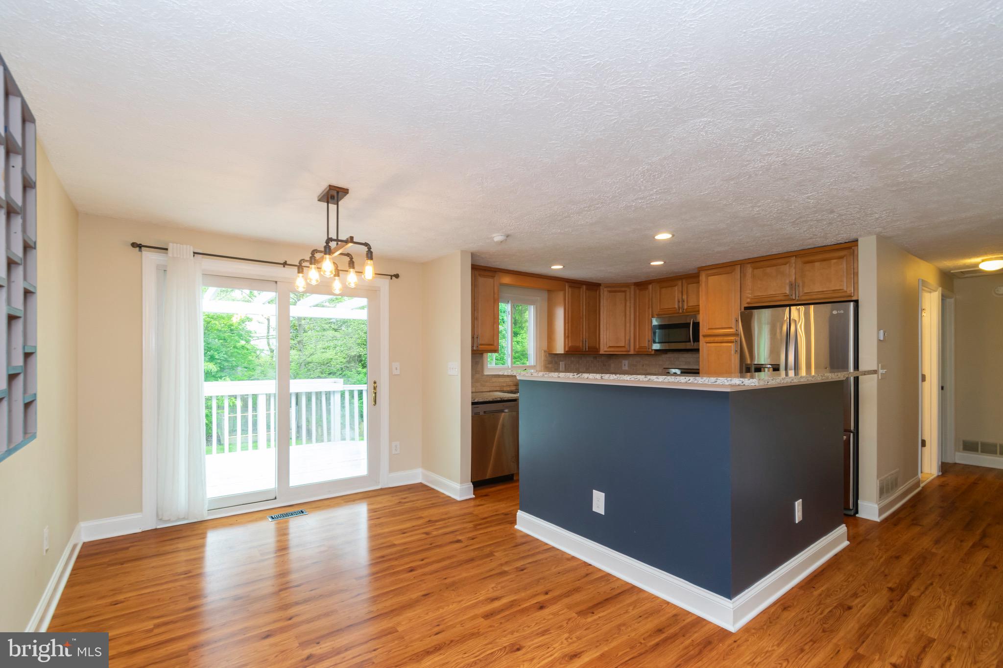 HARMANS WOODS - Residential