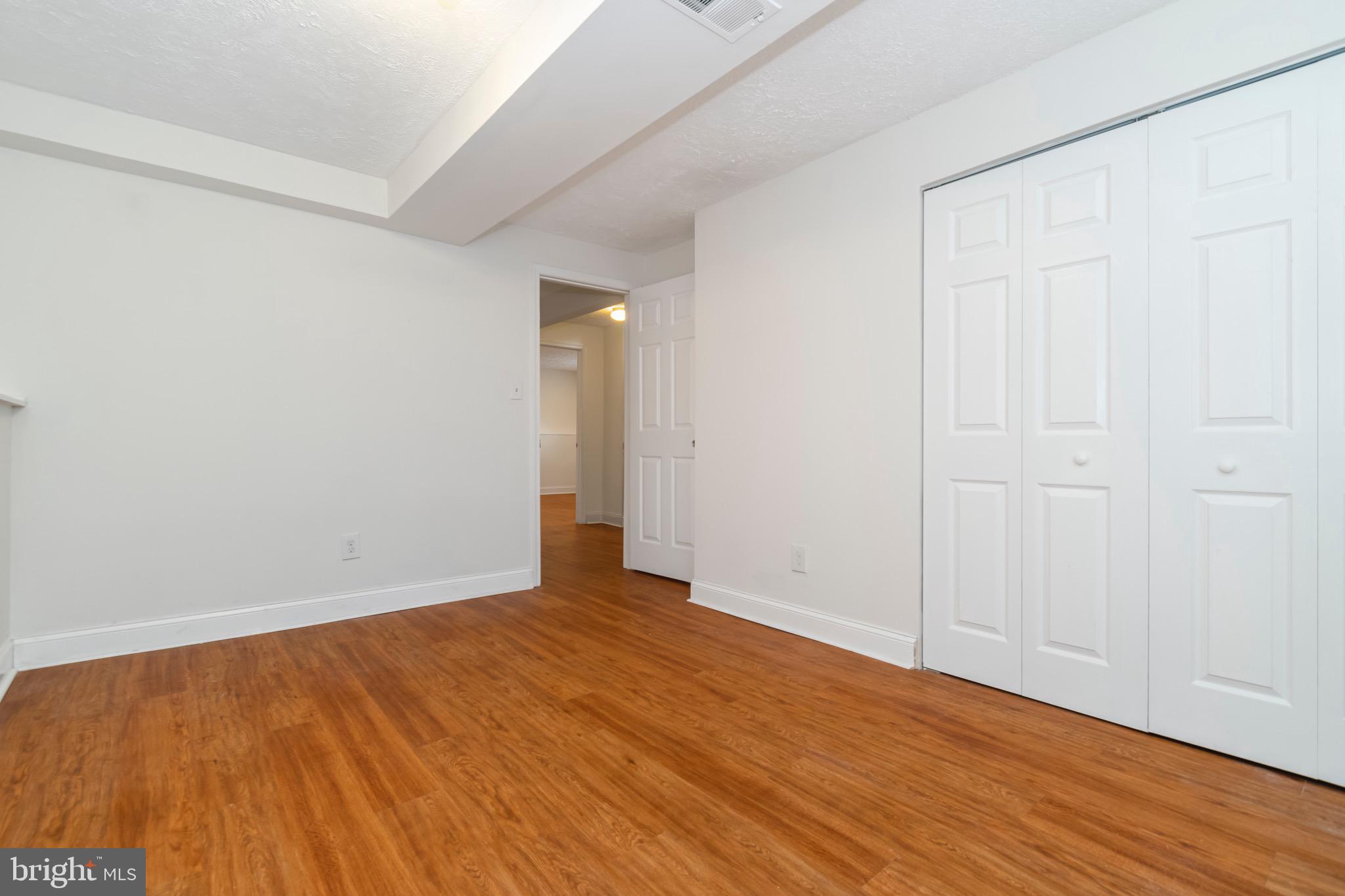 HARMANS WOODS - Residential