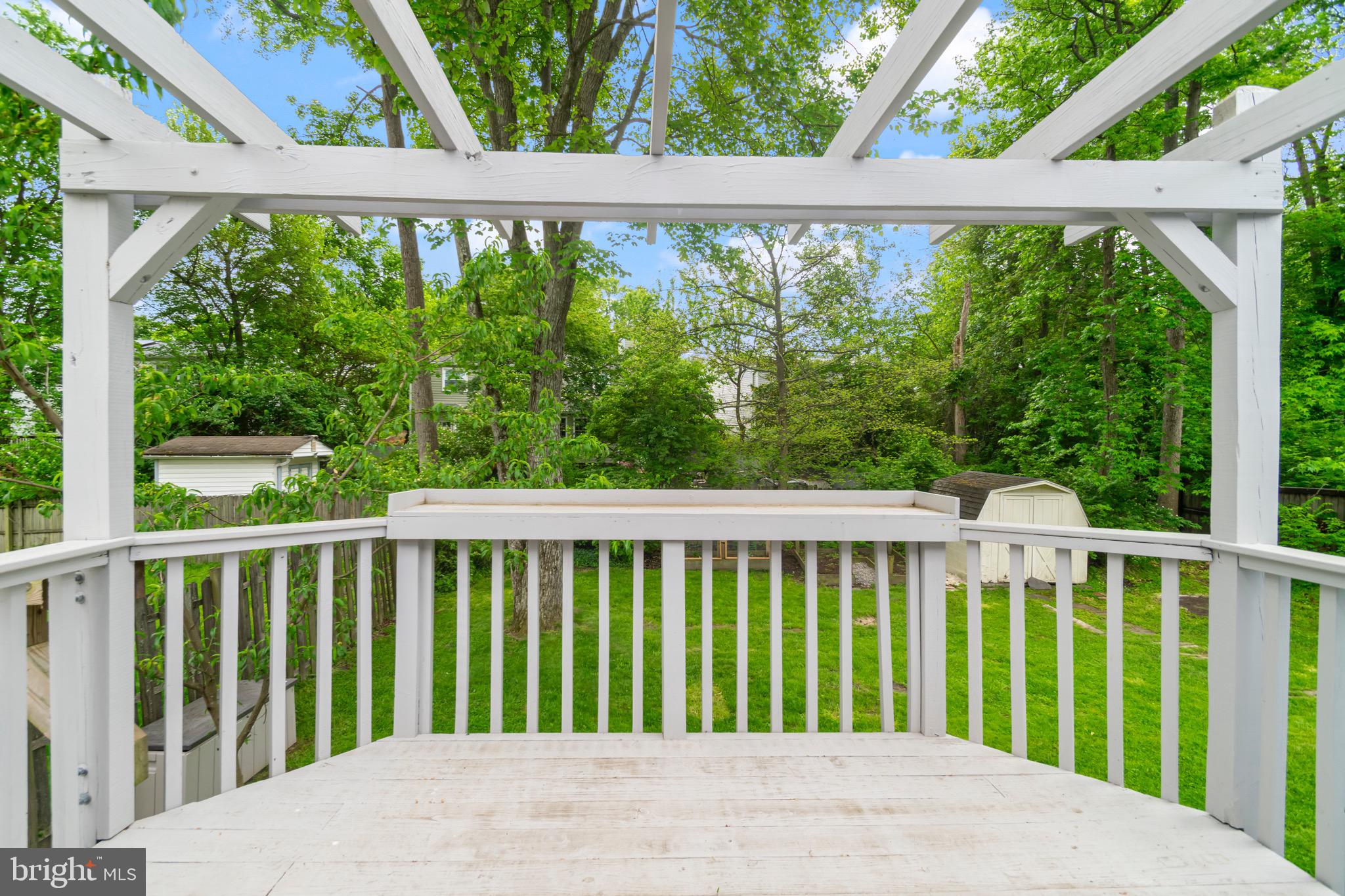 HARMANS WOODS - Residential