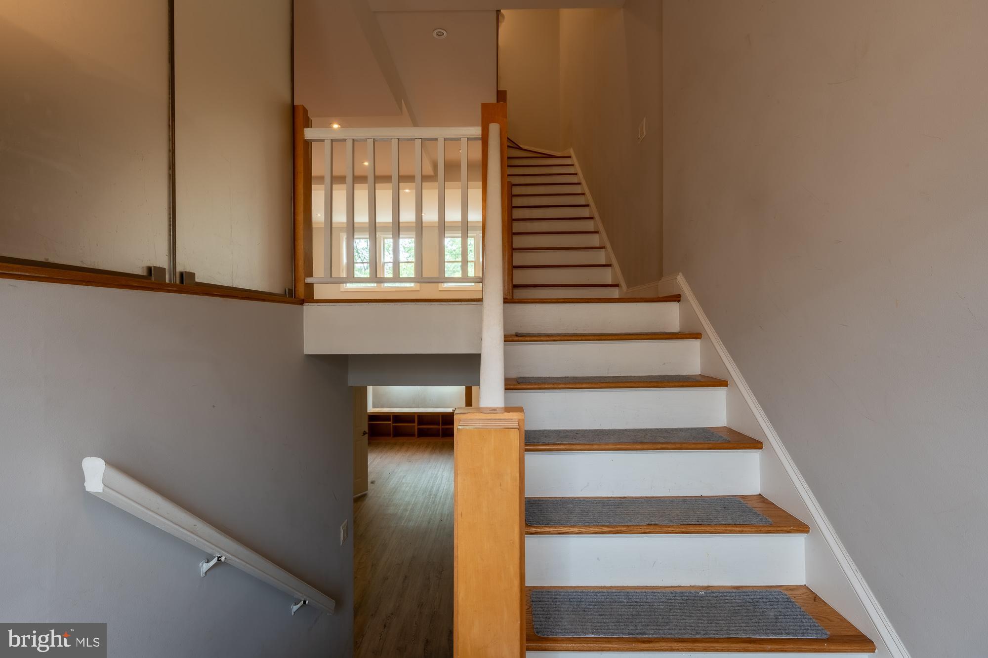 LAYTON COURT (MEWS) - Residential Lease