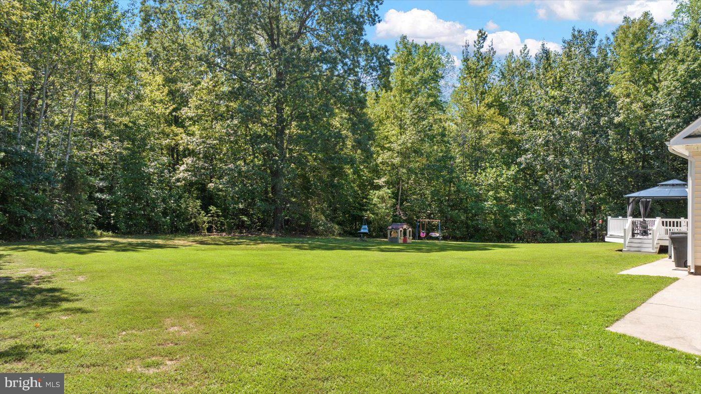 GEORGE'S BLUFF - Residential