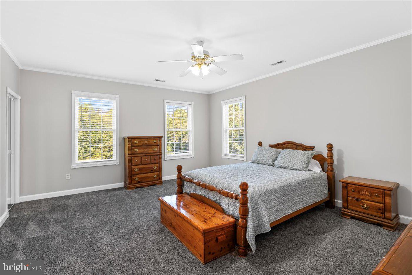 GEORGE'S BLUFF - Residential