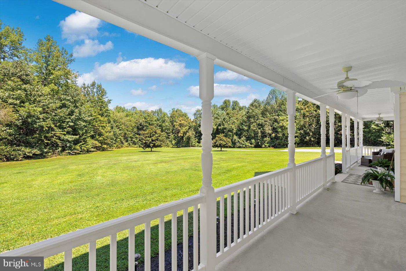 GEORGE'S BLUFF - Residential