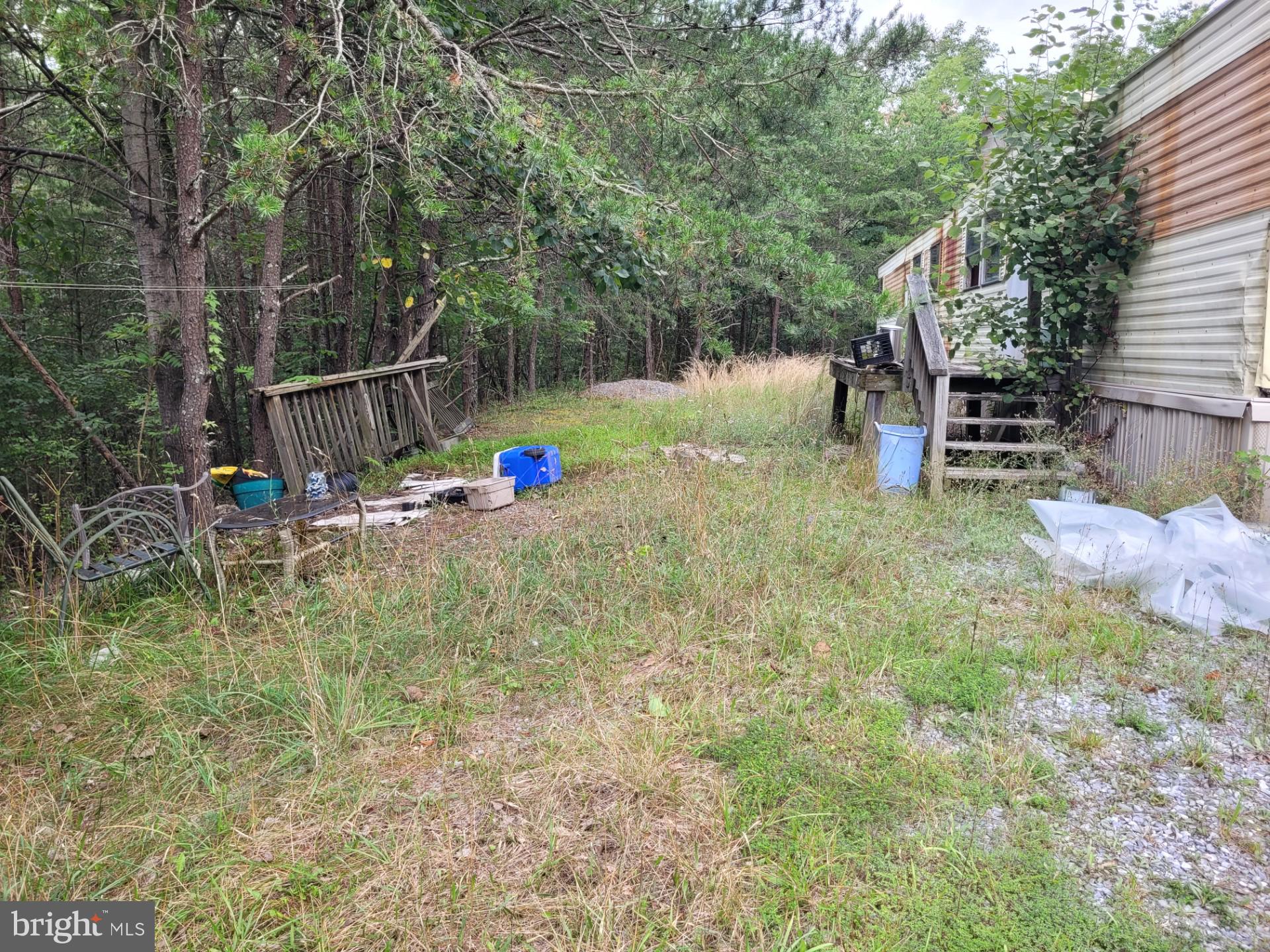 FRENCHBURG ESTATES - Land