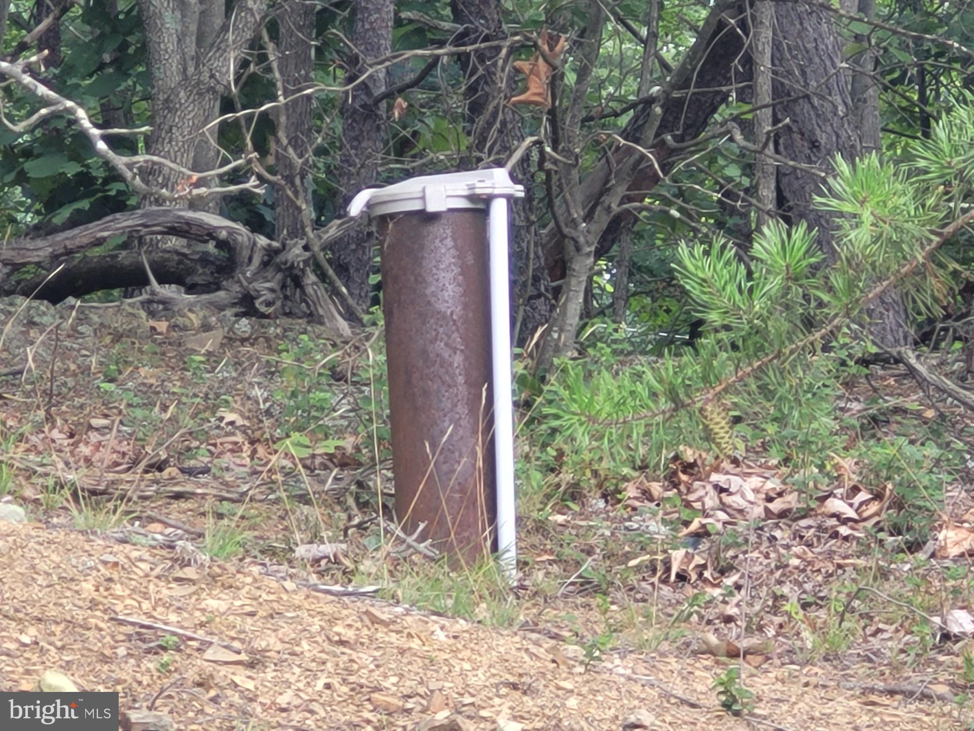 FRENCHBURG ESTATES - Land