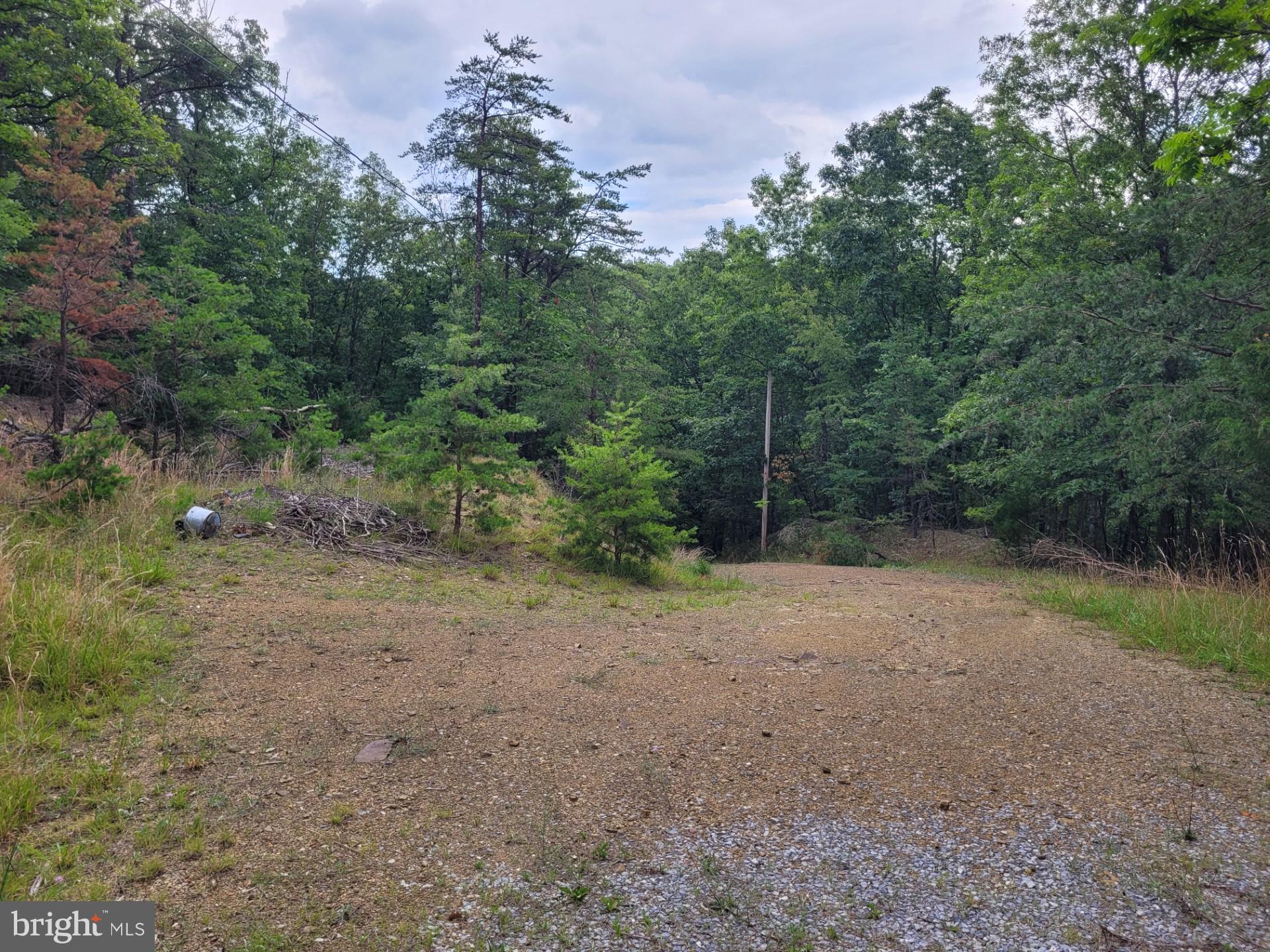 FRENCHBURG ESTATES - Land