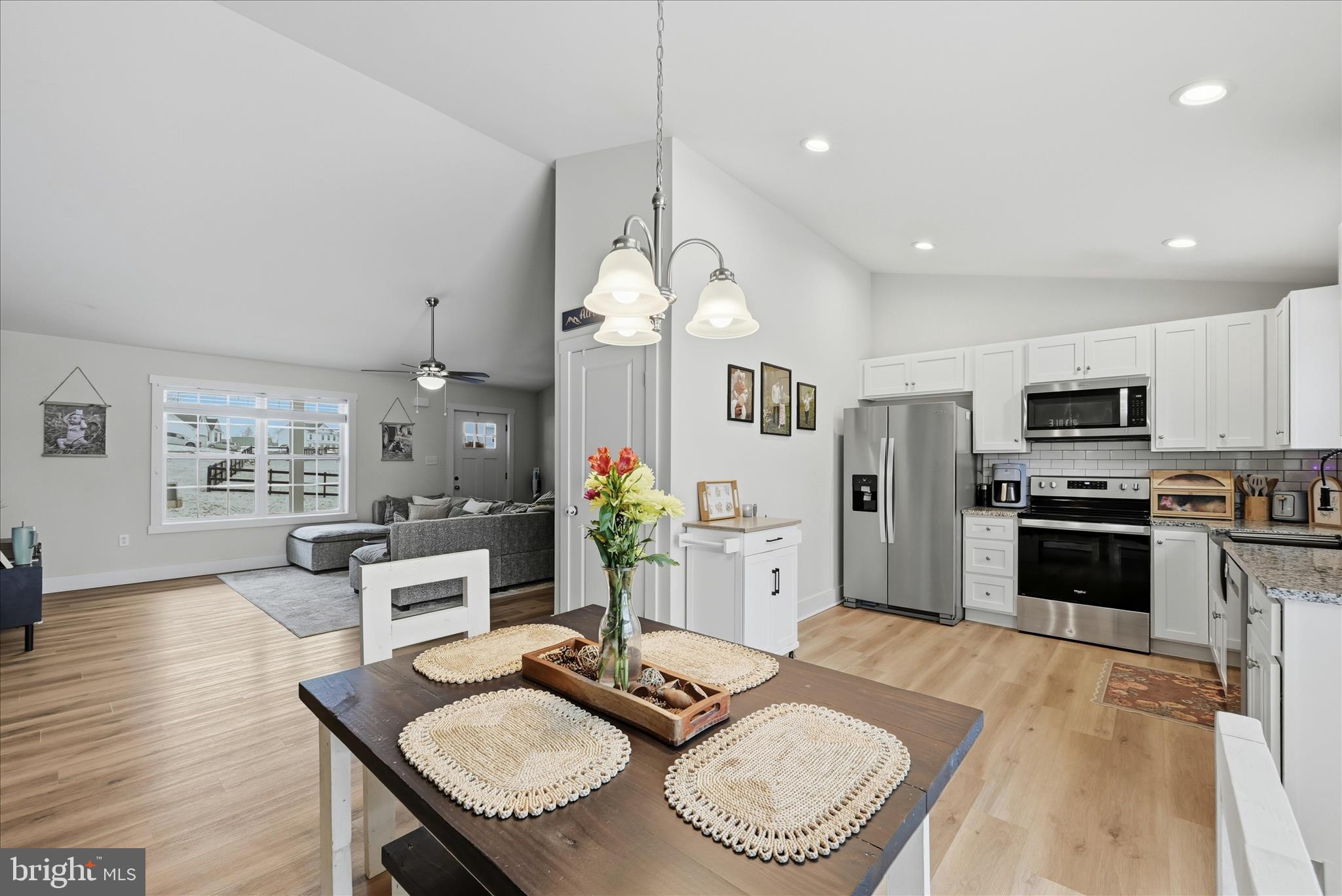 MILTON'S LANDING - Residential