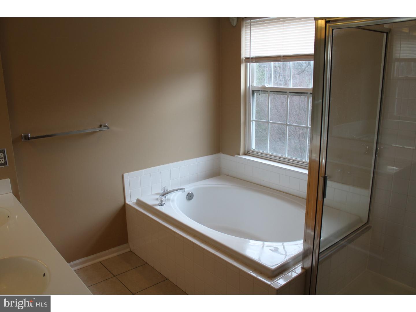 TERR AT MONTGMRY WLK - Residential Lease