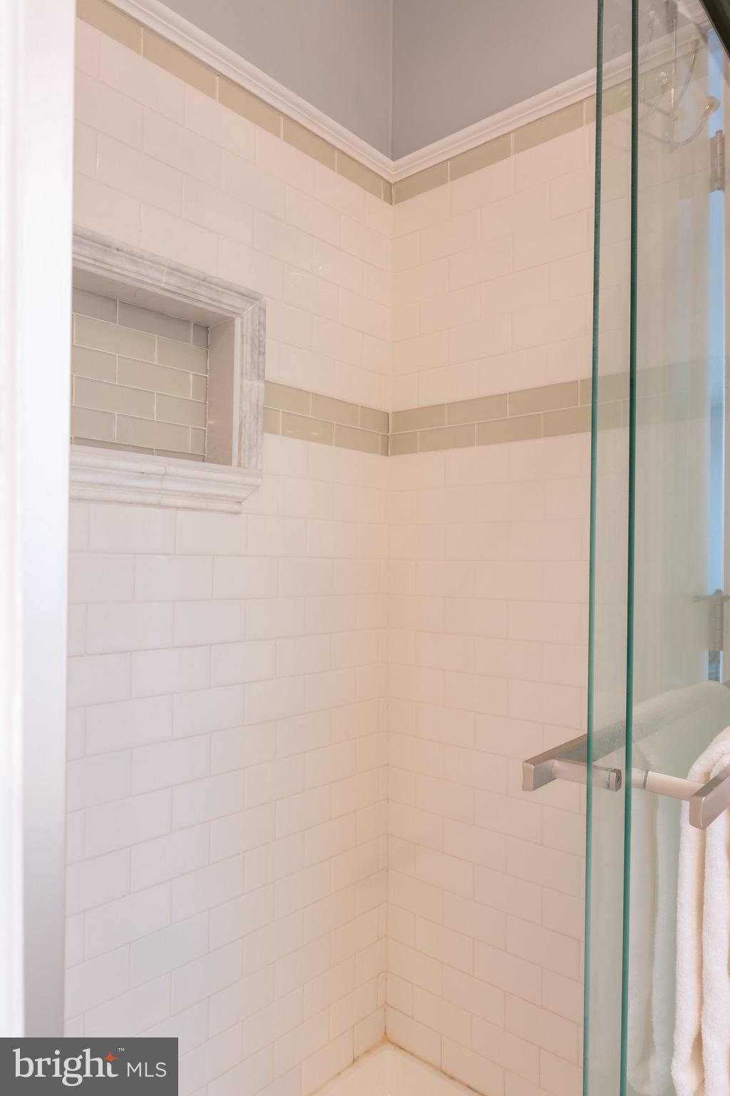 SHOREHAM BEACH - Residential