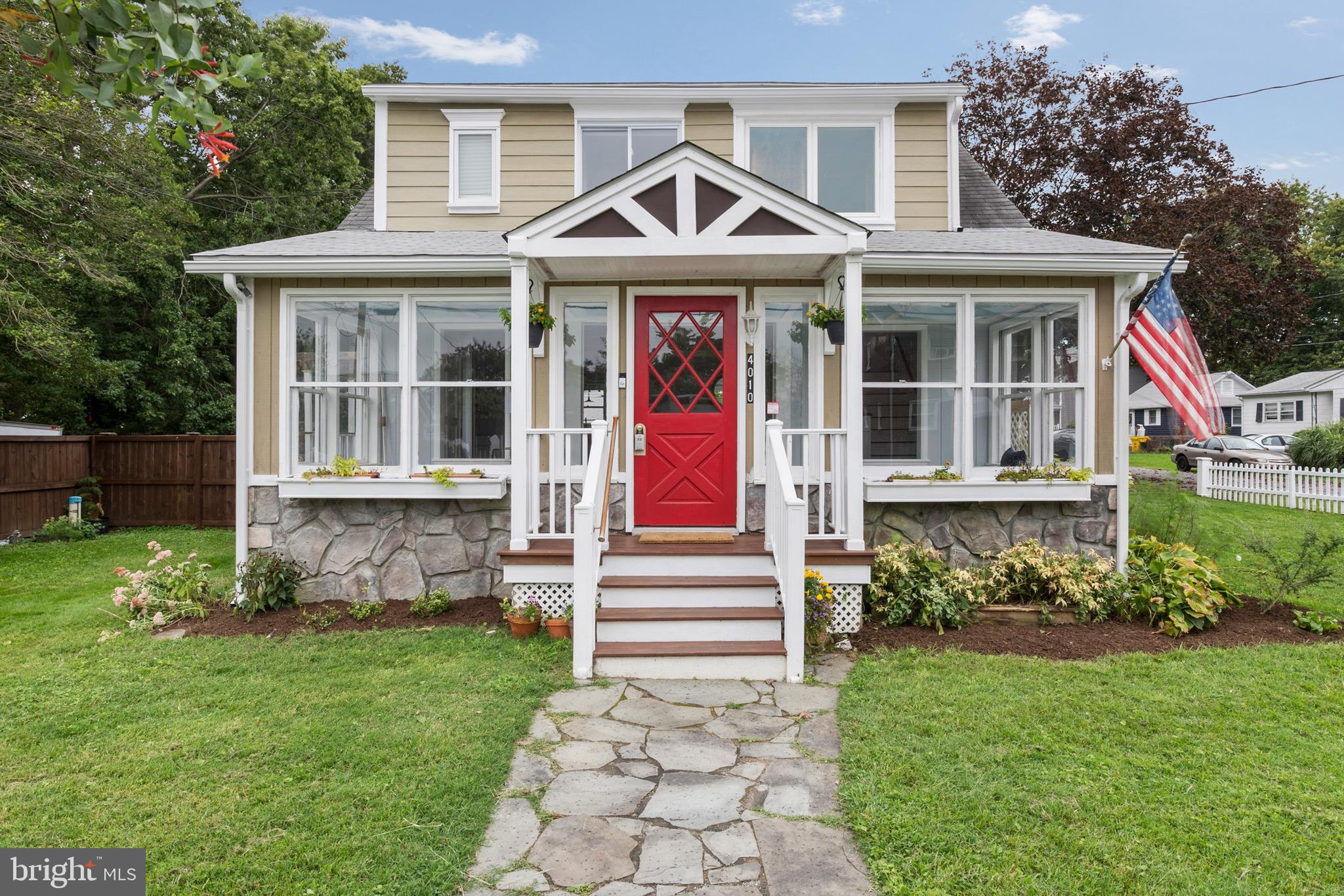 SHOREHAM BEACH - Residential