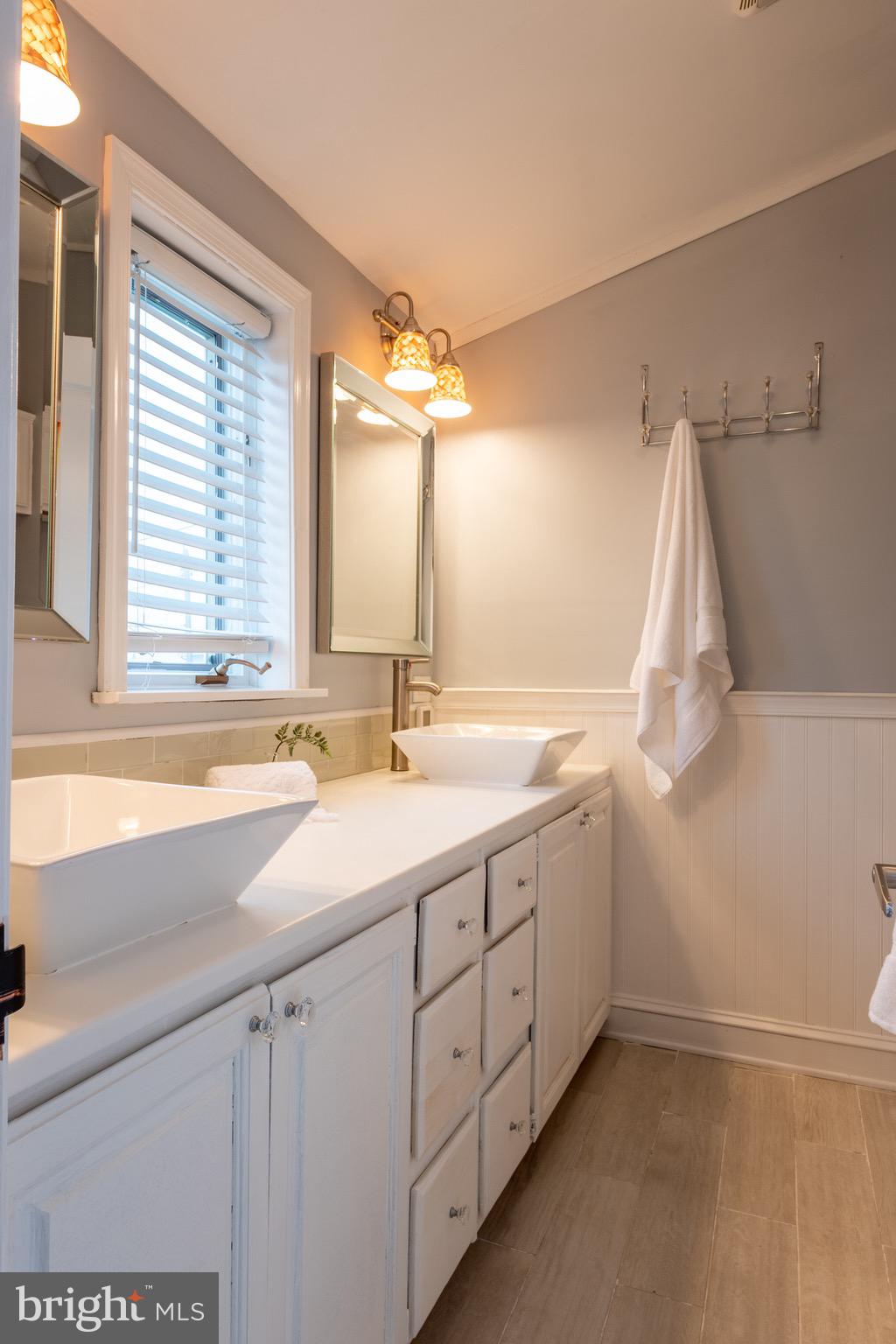 SHOREHAM BEACH - Residential