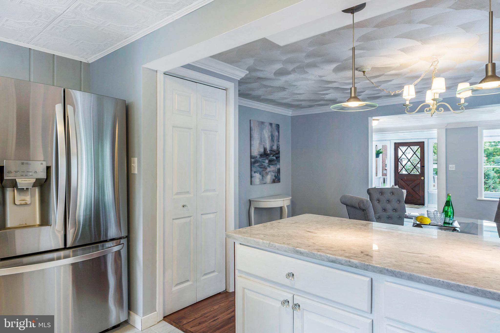 SHOREHAM BEACH - Residential