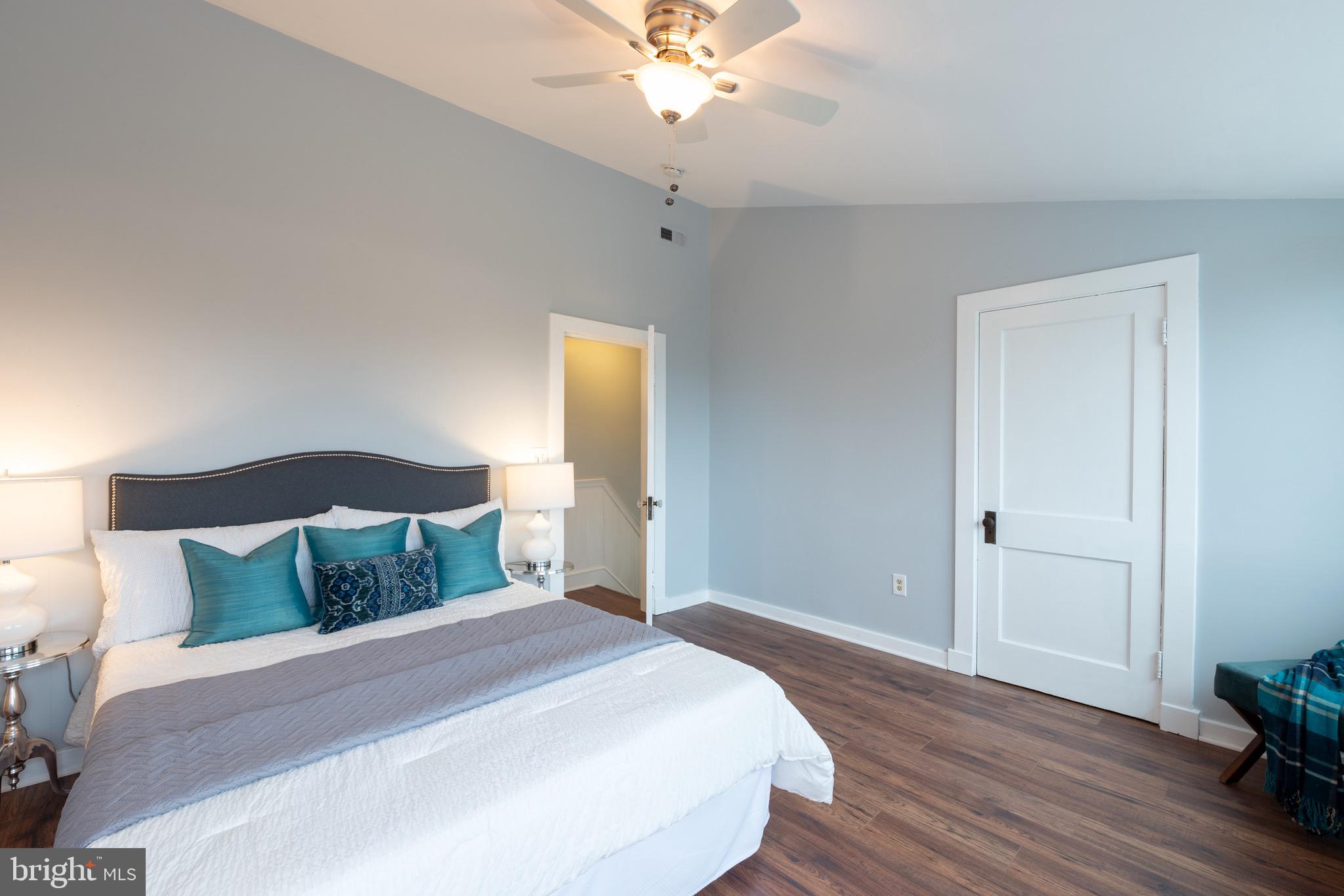 SHOREHAM BEACH - Residential