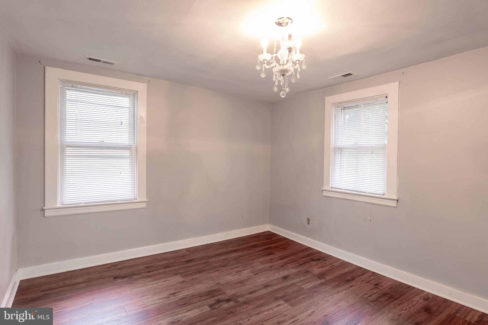 SHOREHAM BEACH - Residential