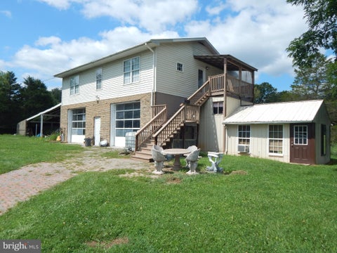 Homes For Rent - 2553 Warm Springs Road<br/> SHENANDOAH JUNCTION, WV 25442