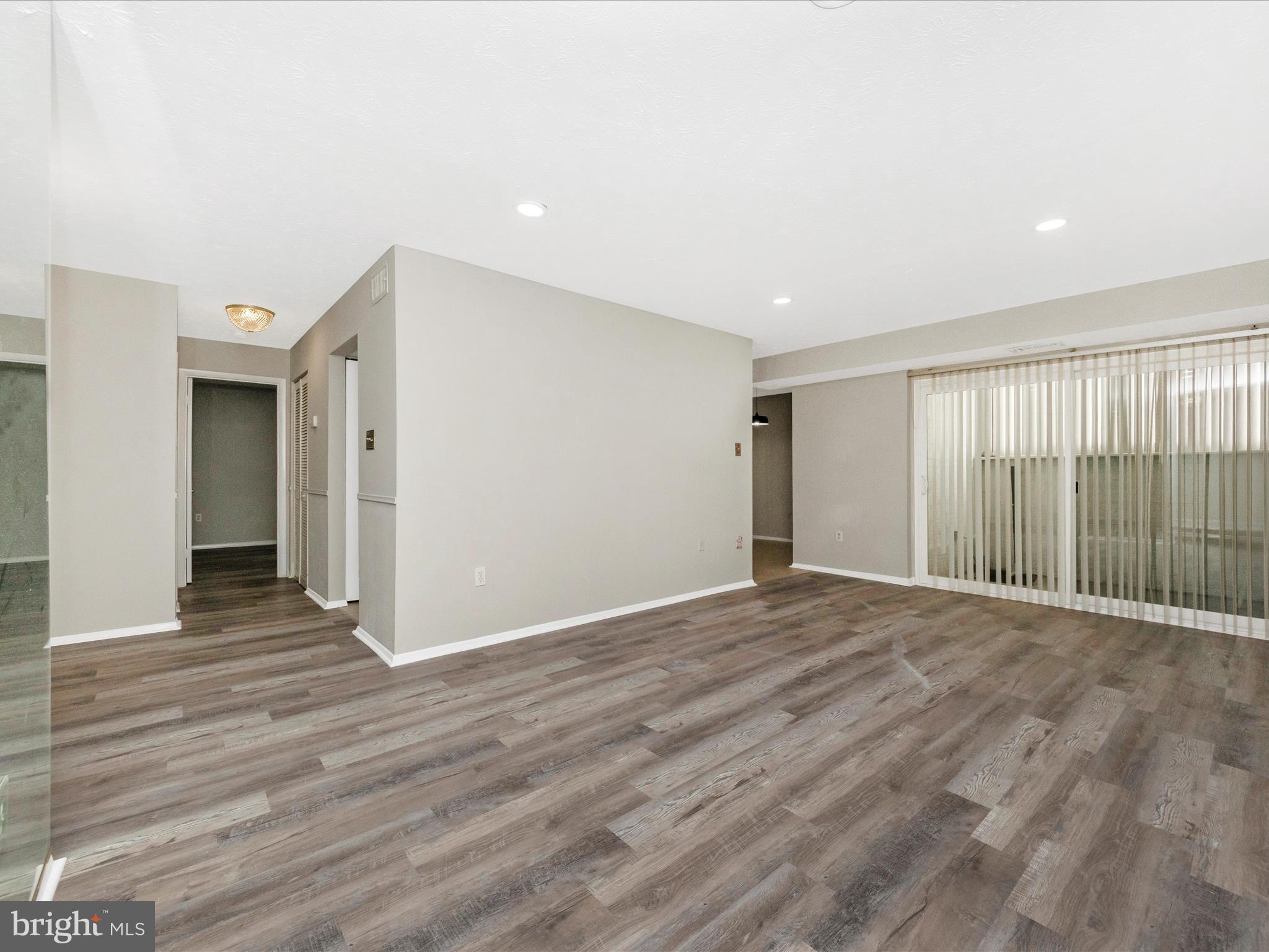 GREENBRIAR CONDO PHASE III - Residential