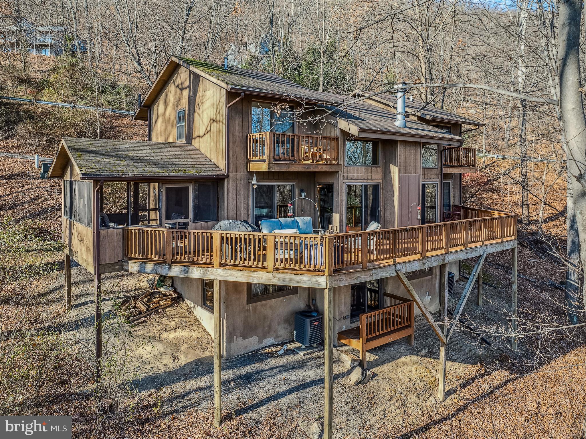 COOLFONT MOUNTAINSIDE - Residential