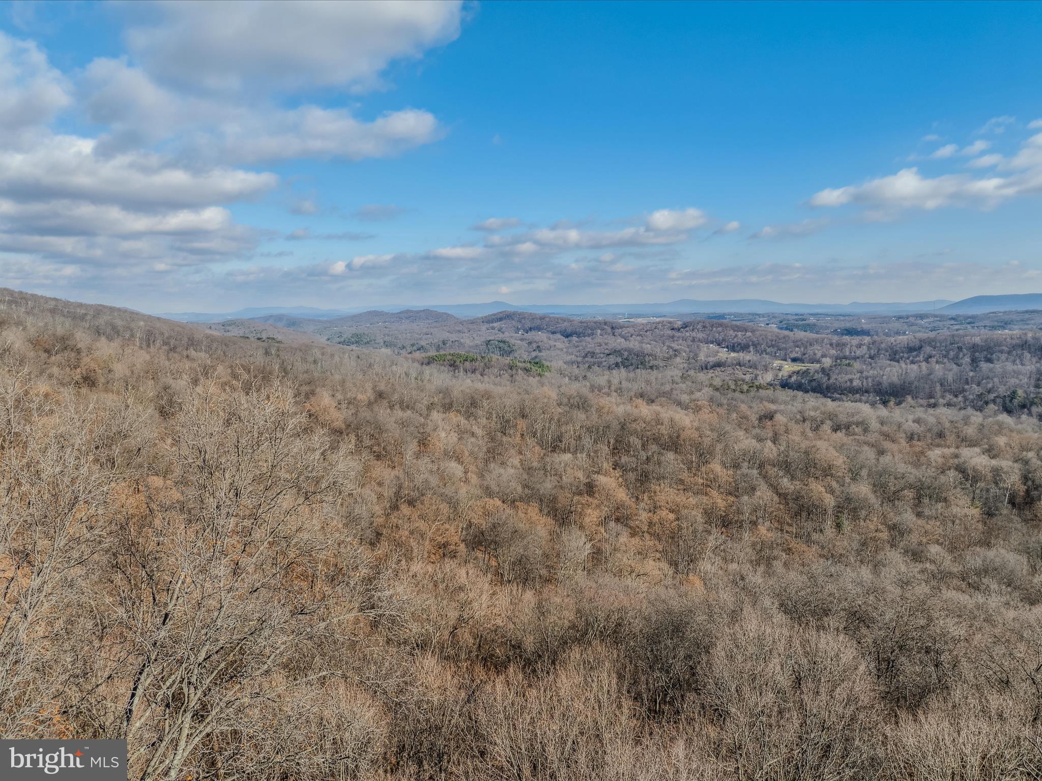 COOLFONT MOUNTAINSIDE - Residential