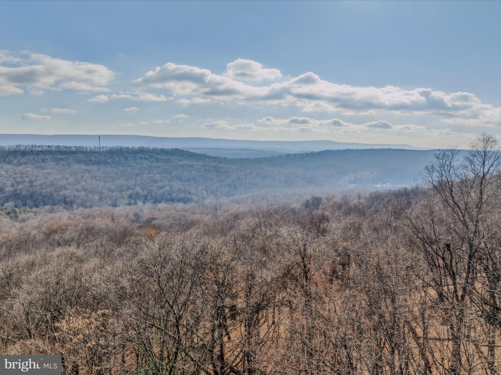 COOLFONT MOUNTAINSIDE - Residential