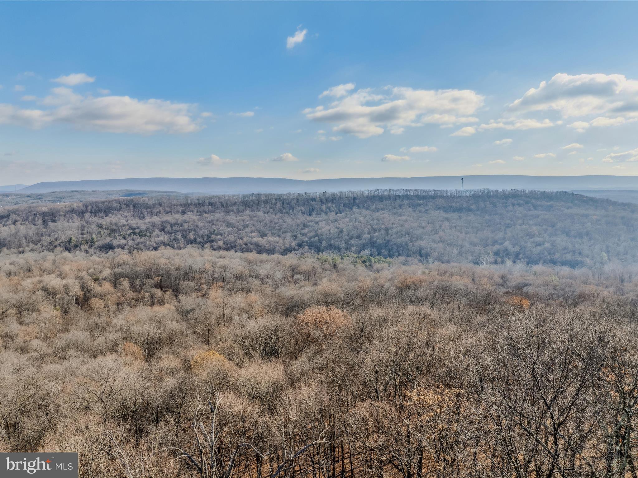 COOLFONT MOUNTAINSIDE - Residential