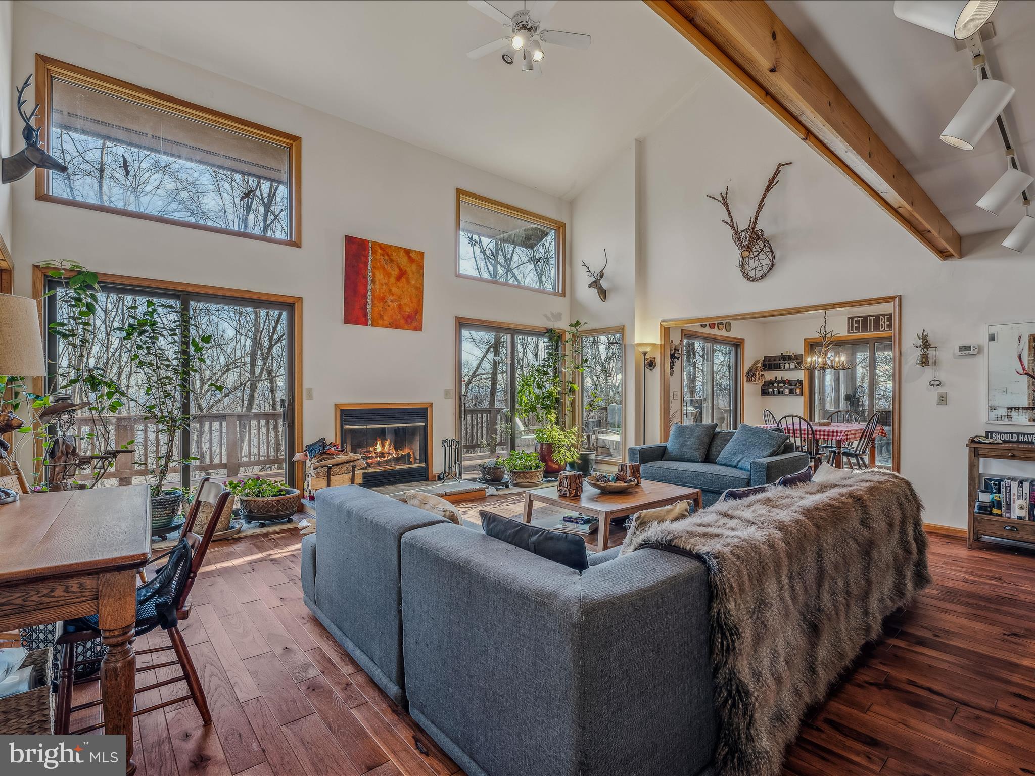 COOLFONT MOUNTAINSIDE - Residential