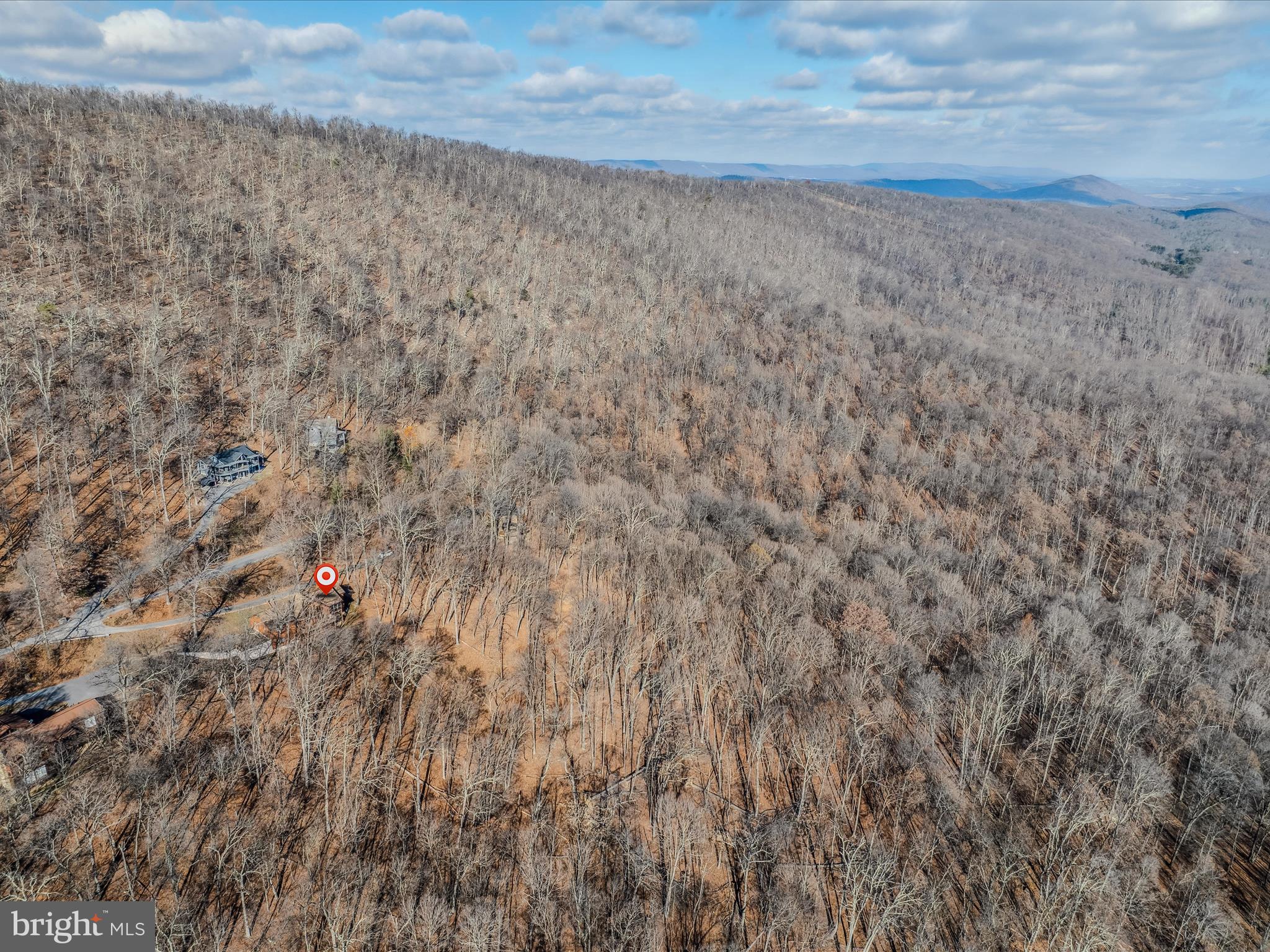 COOLFONT MOUNTAINSIDE - Residential
