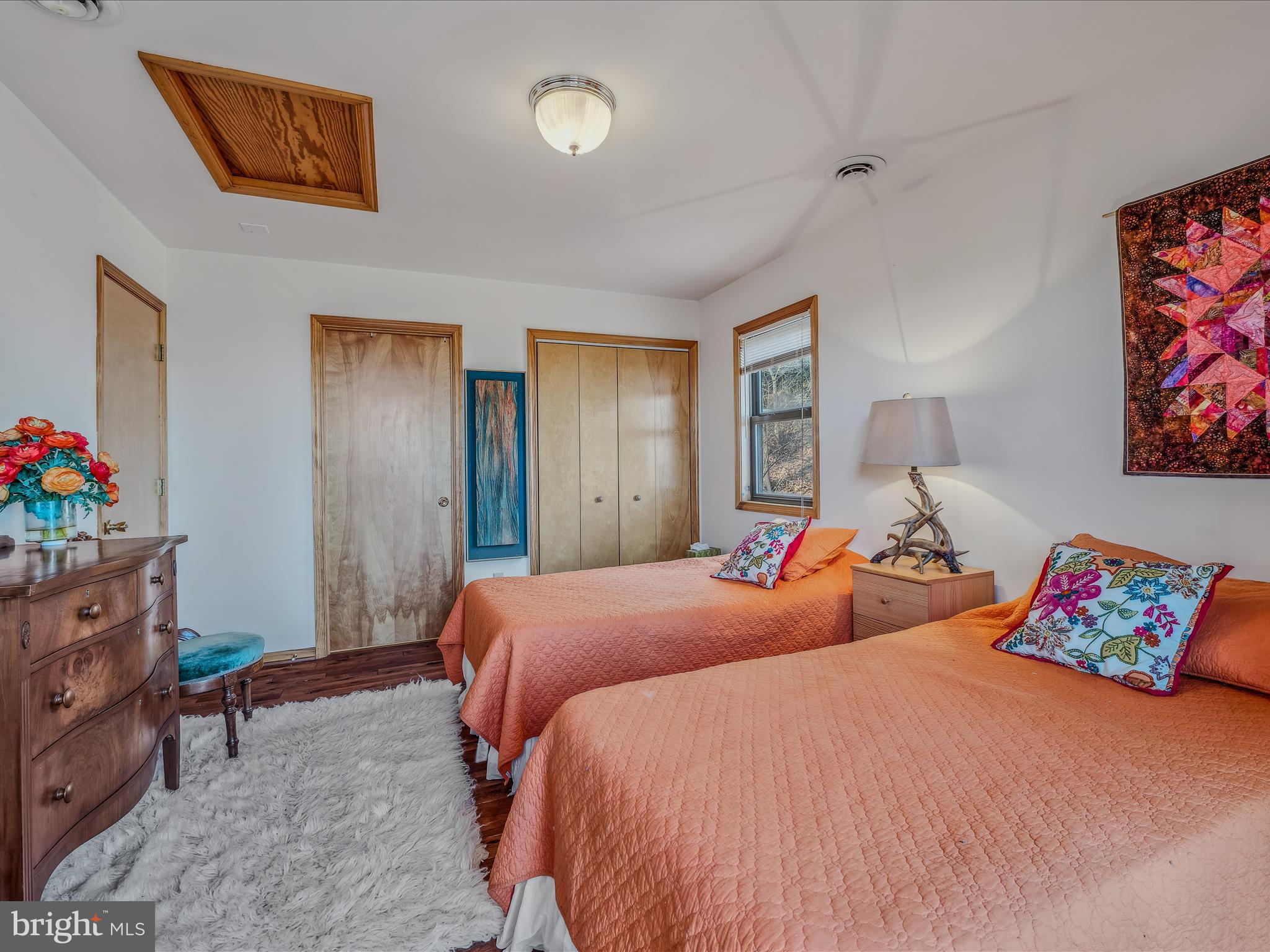 COOLFONT MOUNTAINSIDE - Residential