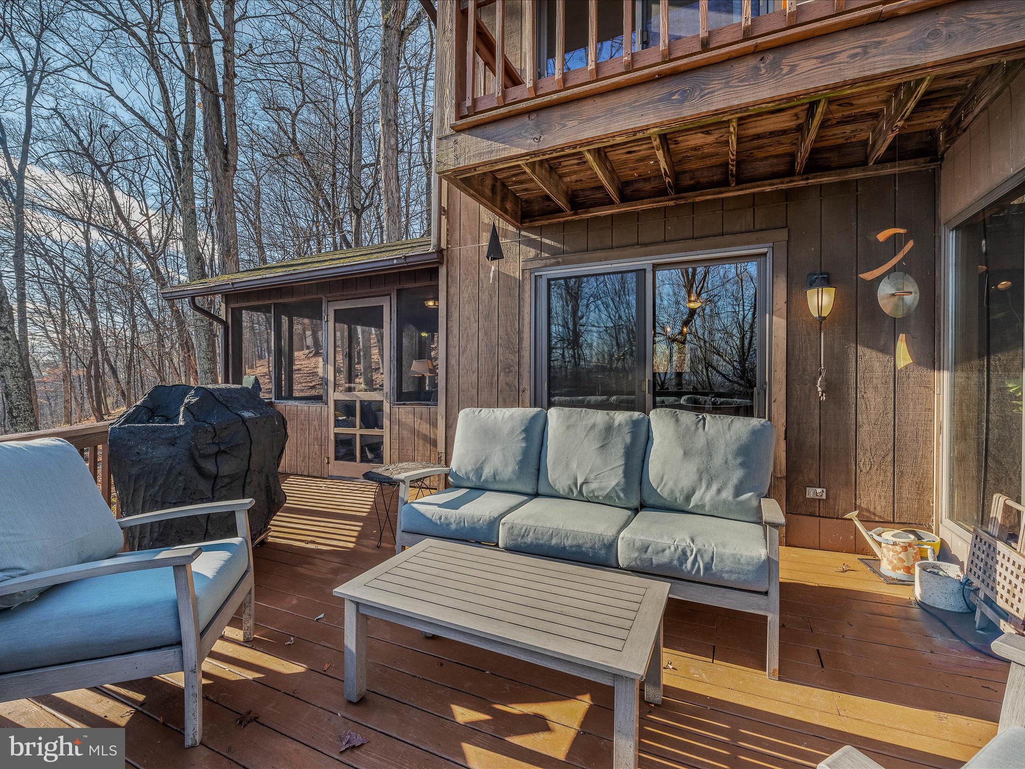 COOLFONT MOUNTAINSIDE - Residential