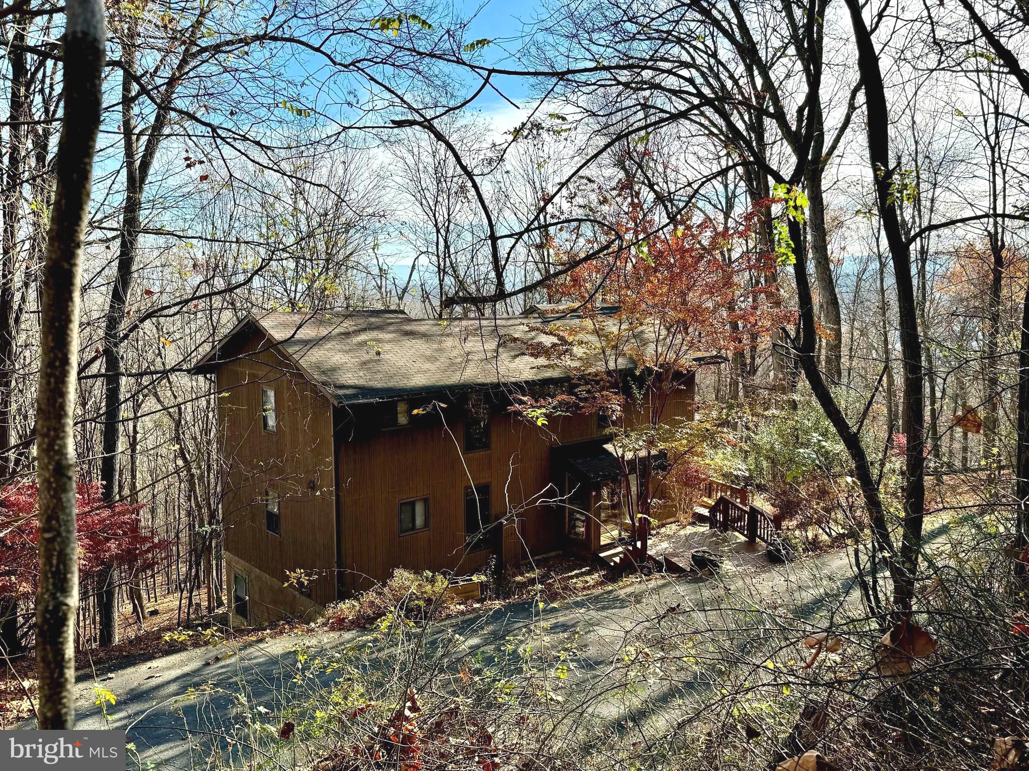 COOLFONT MOUNTAINSIDE - Residential