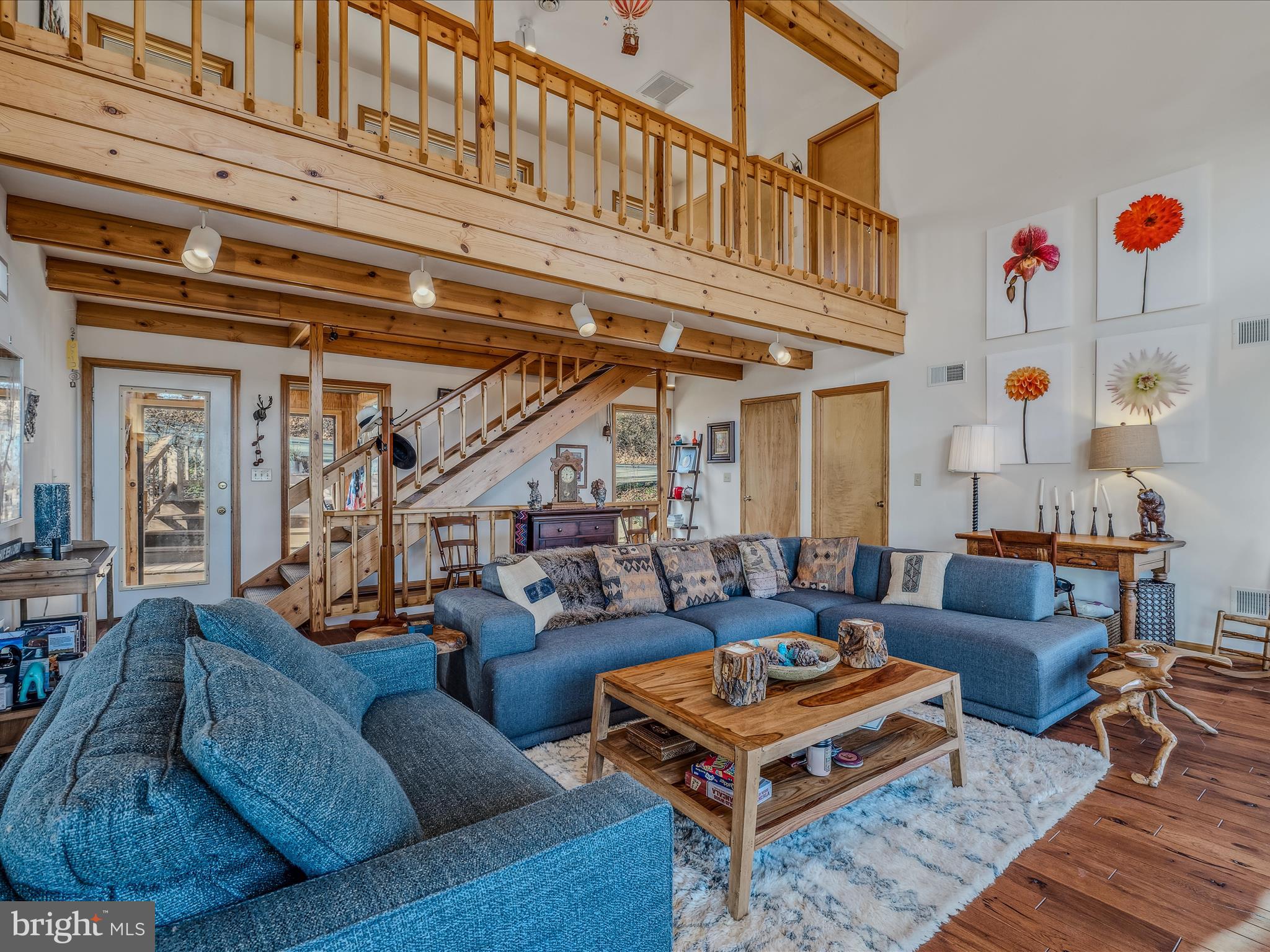 COOLFONT MOUNTAINSIDE - Residential