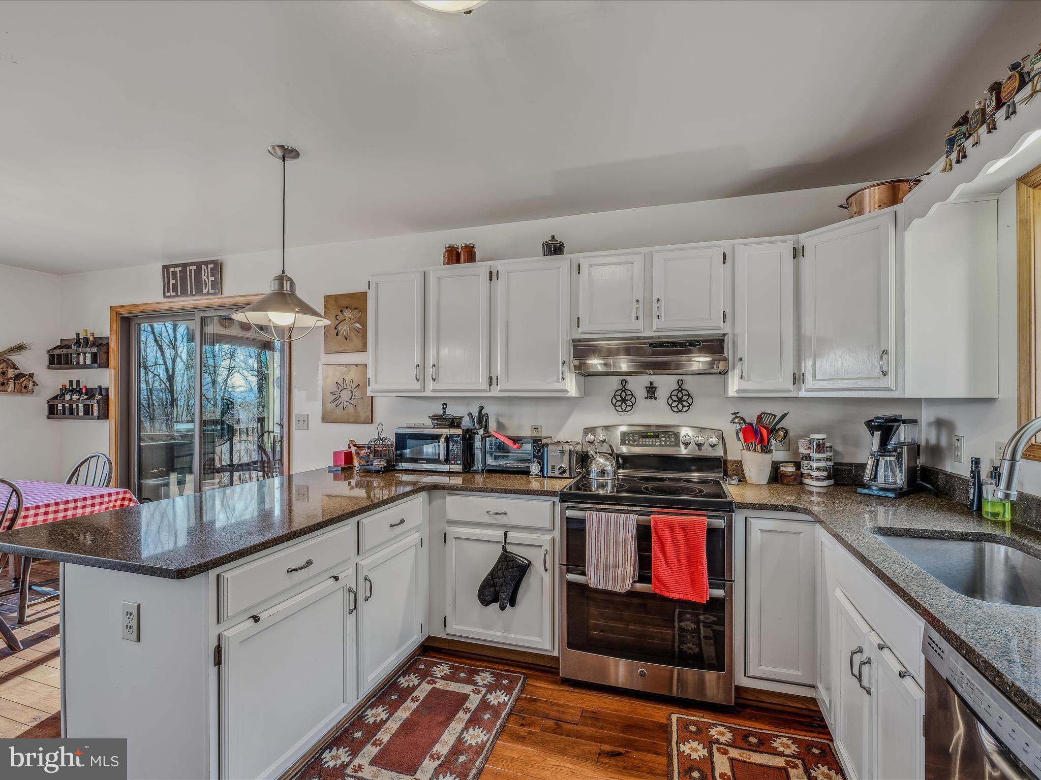 COOLFONT MOUNTAINSIDE - Residential