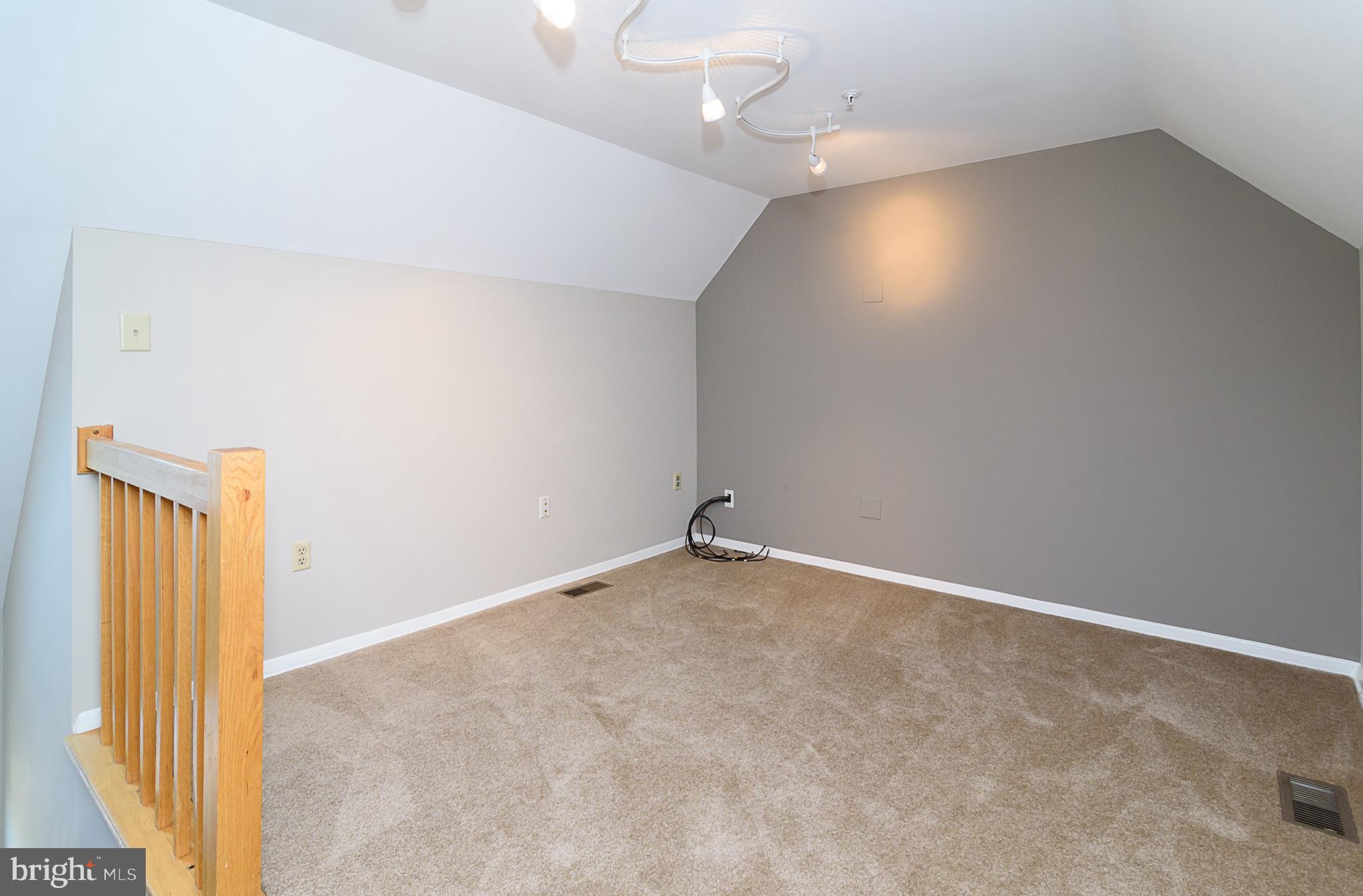 WOODLAND VILLAGE - Residential Lease