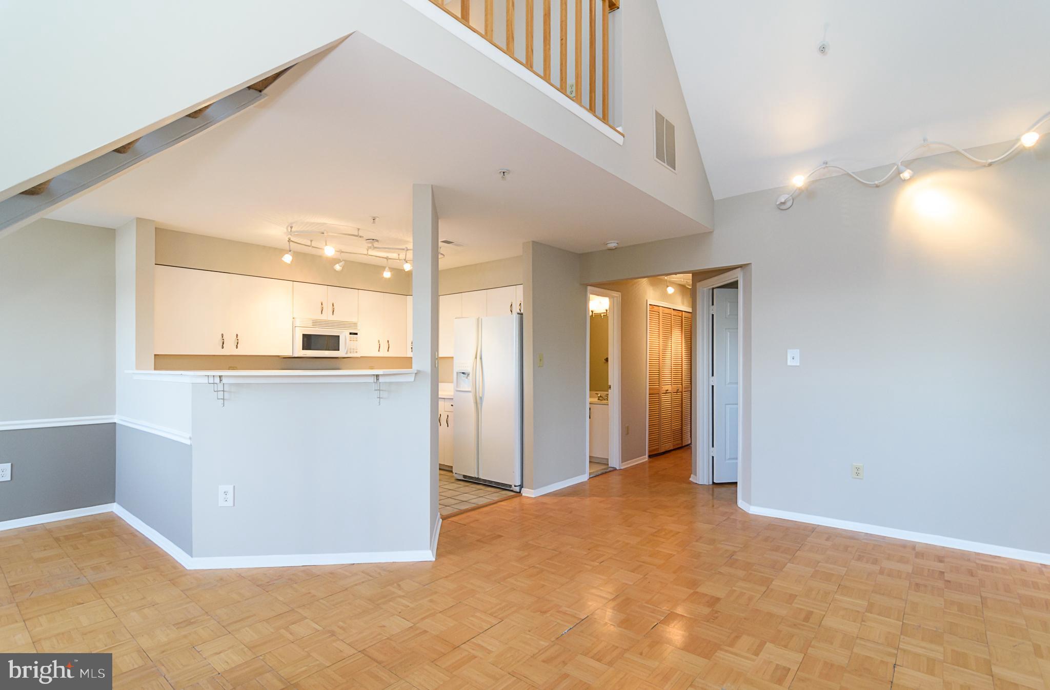 WOODLAND VILLAGE - Residential Lease