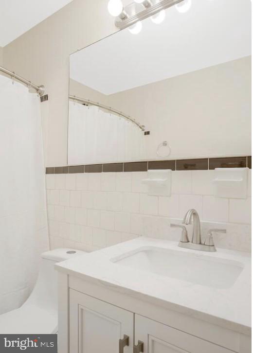 MEDFIELD - Residential