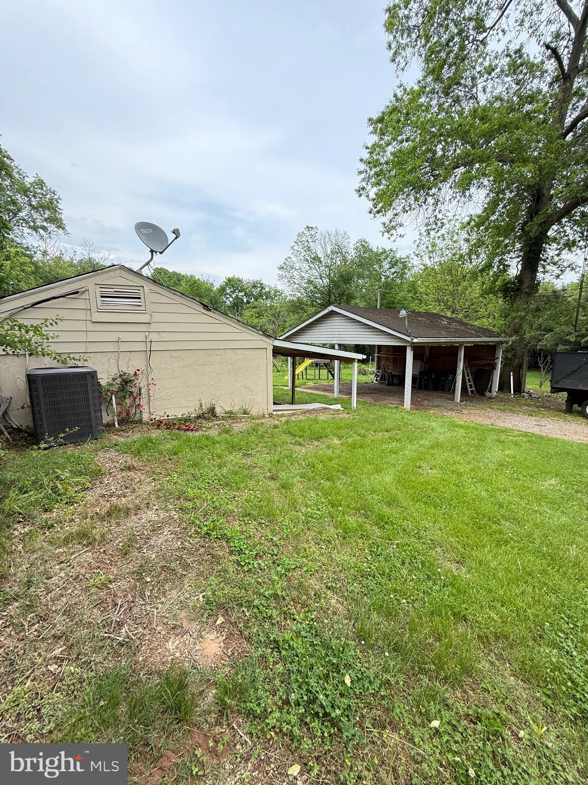 YORKSHIRE ACRES - Residential