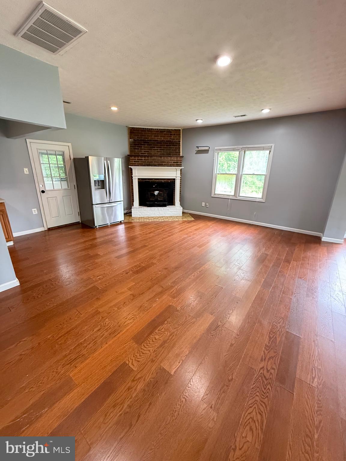 YORKSHIRE ACRES - Residential