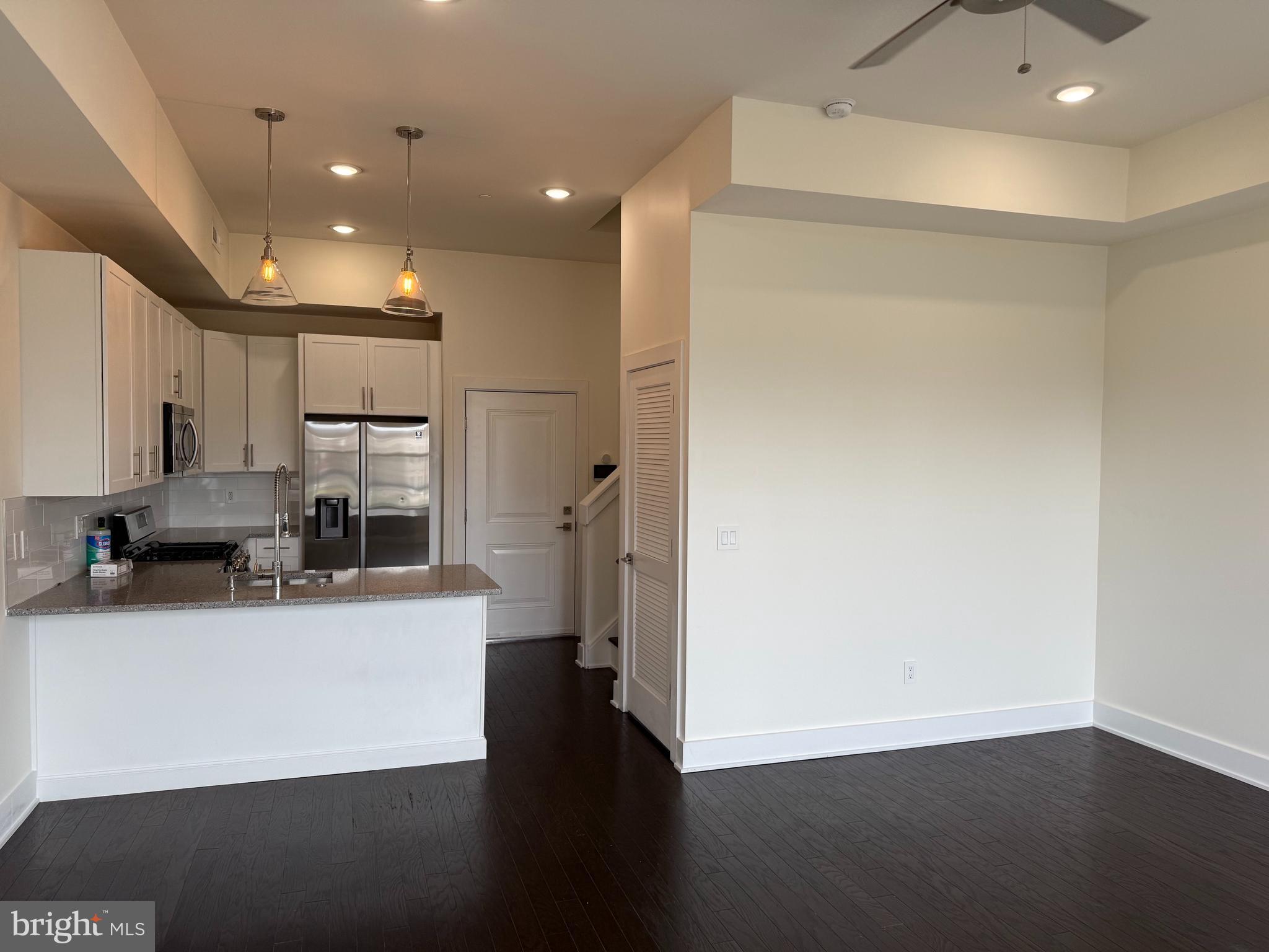 520 W MONTGOMERY AVENUE 3