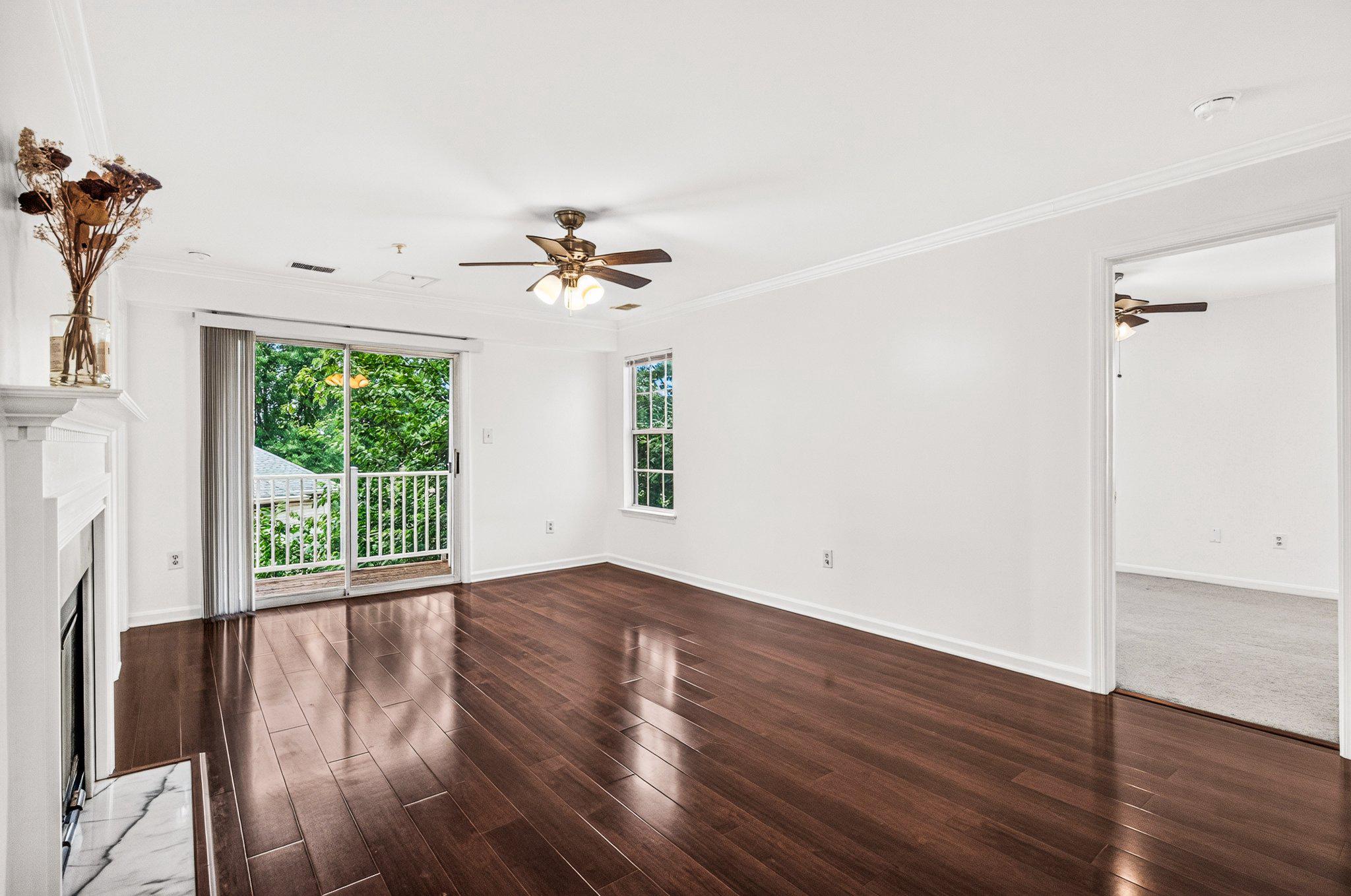 1030 GARDENVIEW LOOP 303