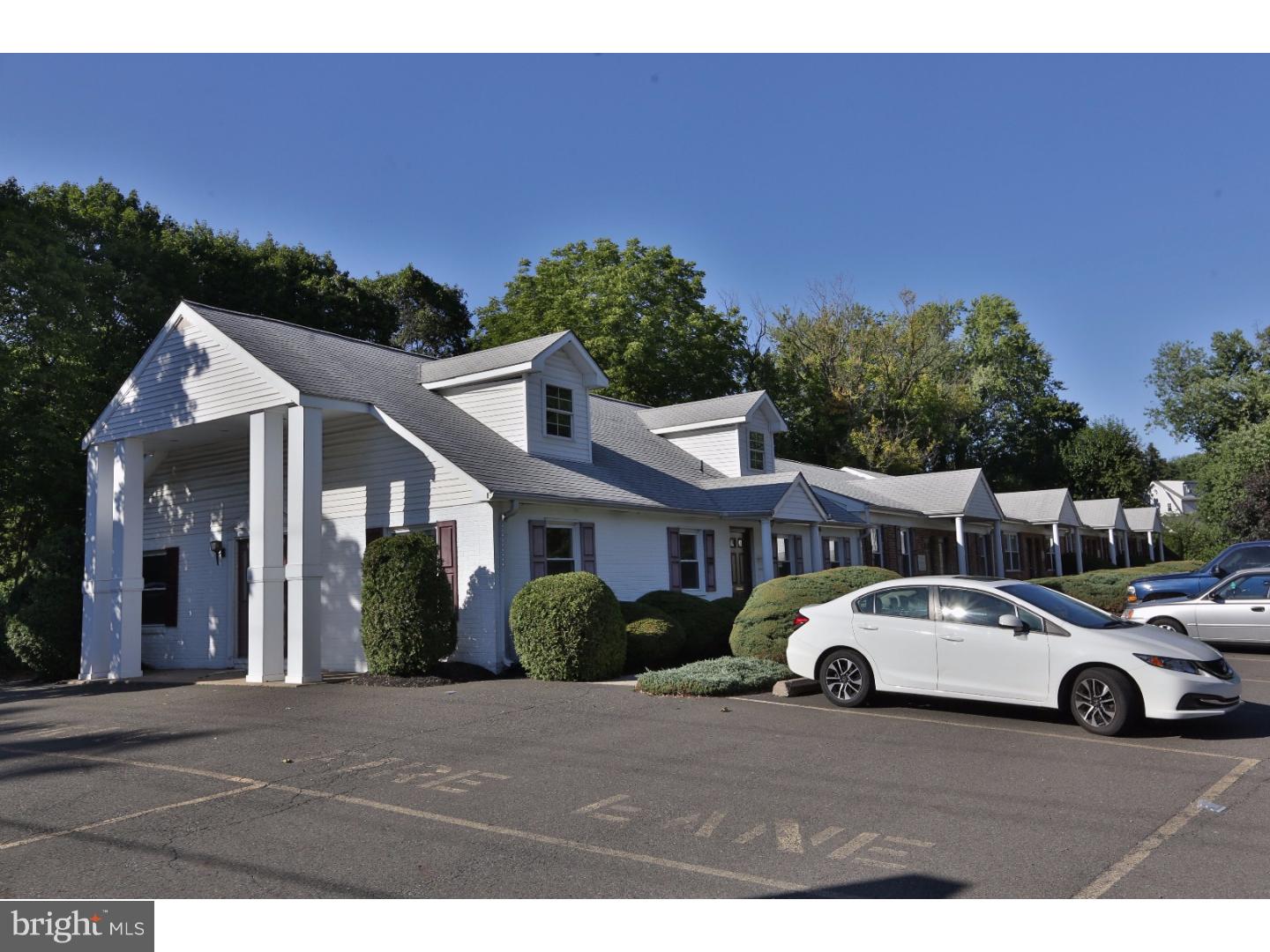 000 - Commercial Sale