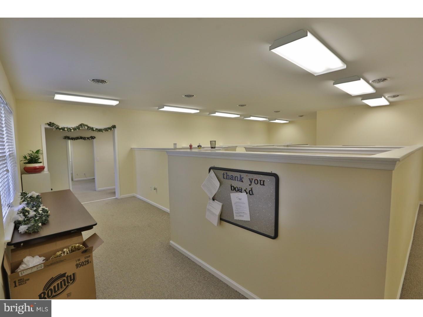 000 - Commercial Sale