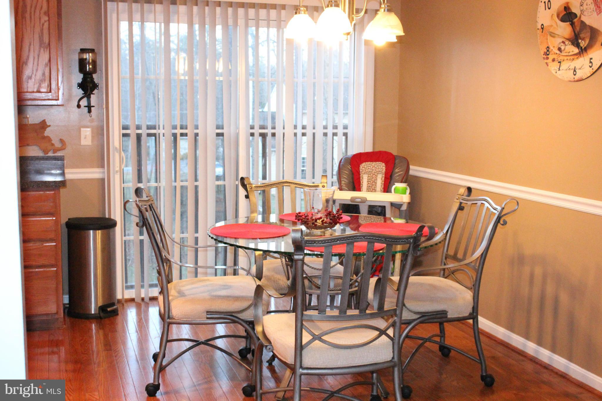 LAKE LAND - Residential