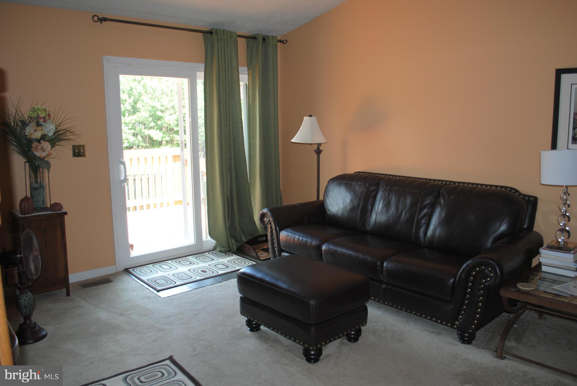 HICKORY HILLS - Residential