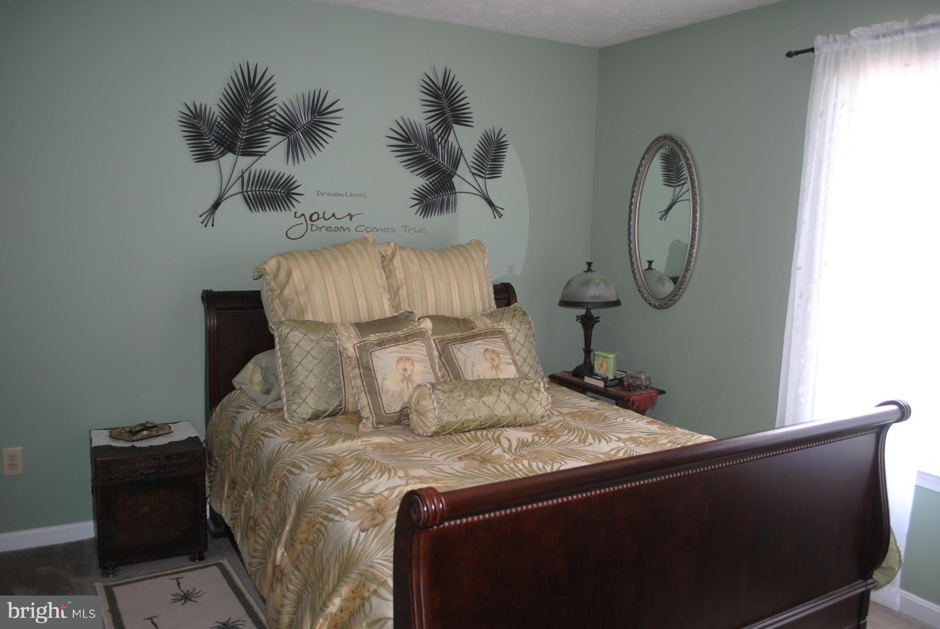 HICKORY HILLS - Residential