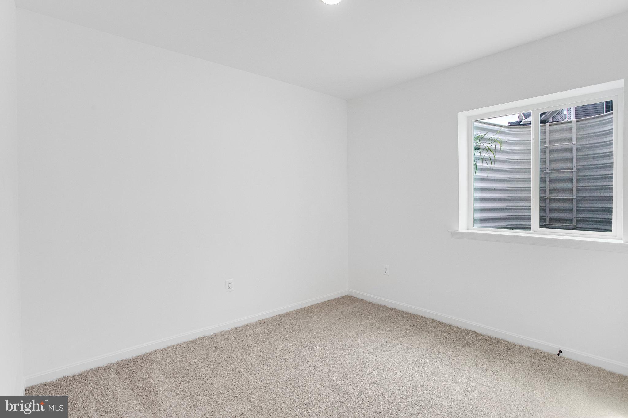 WHITE OAK RESERVE - Residential