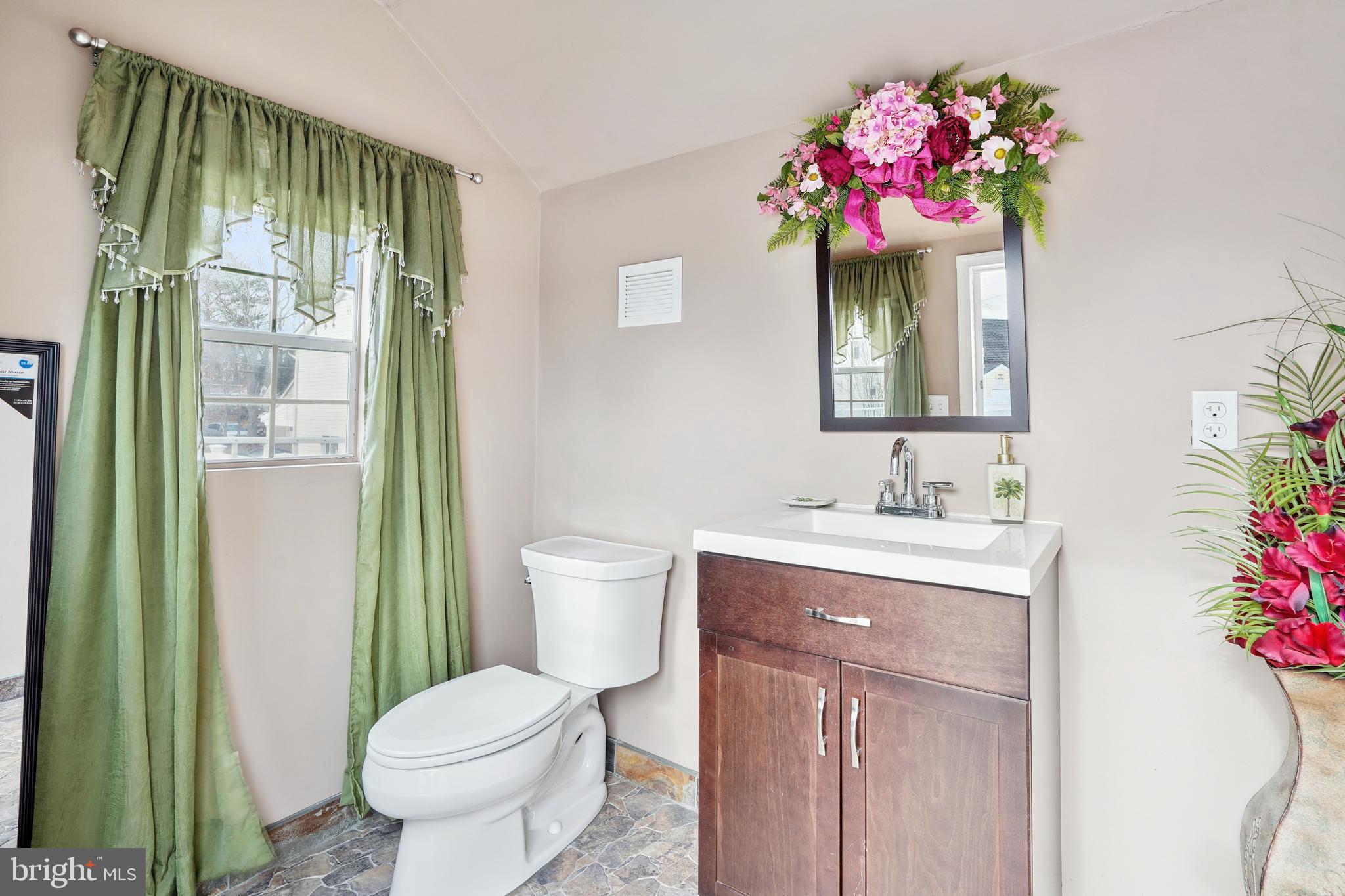 MANASSAS PARK - Residential