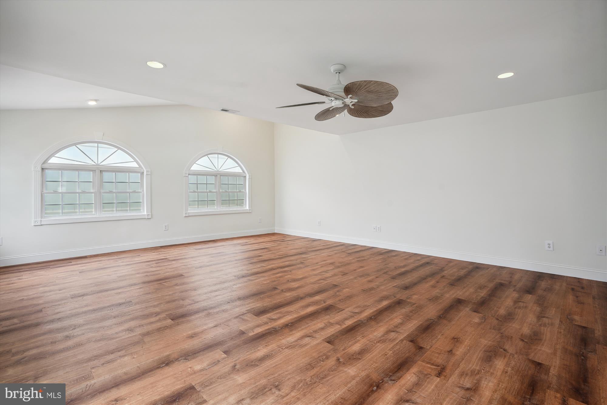 MANASSAS PARK - Residential