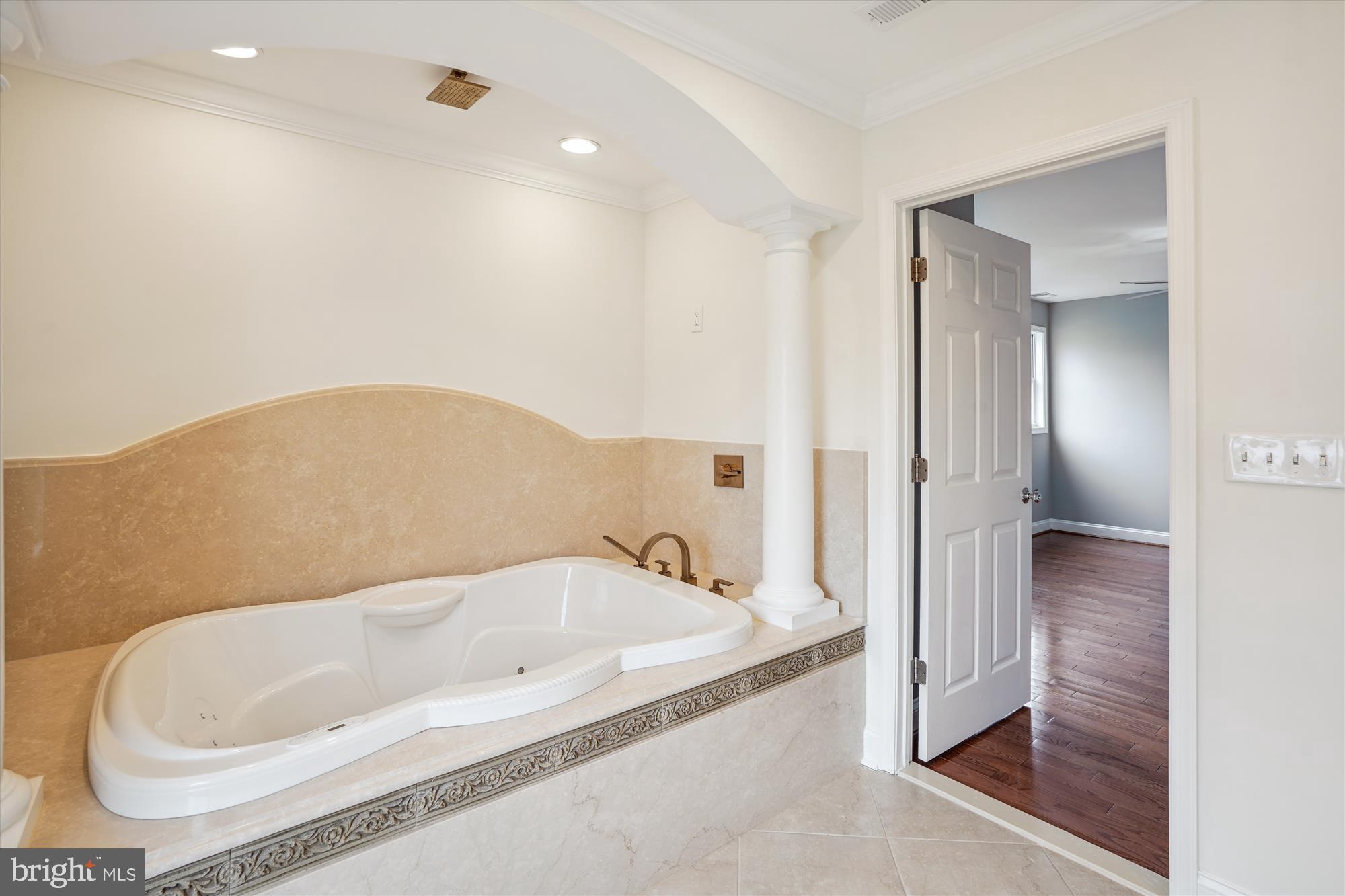 MANASSAS PARK - Residential