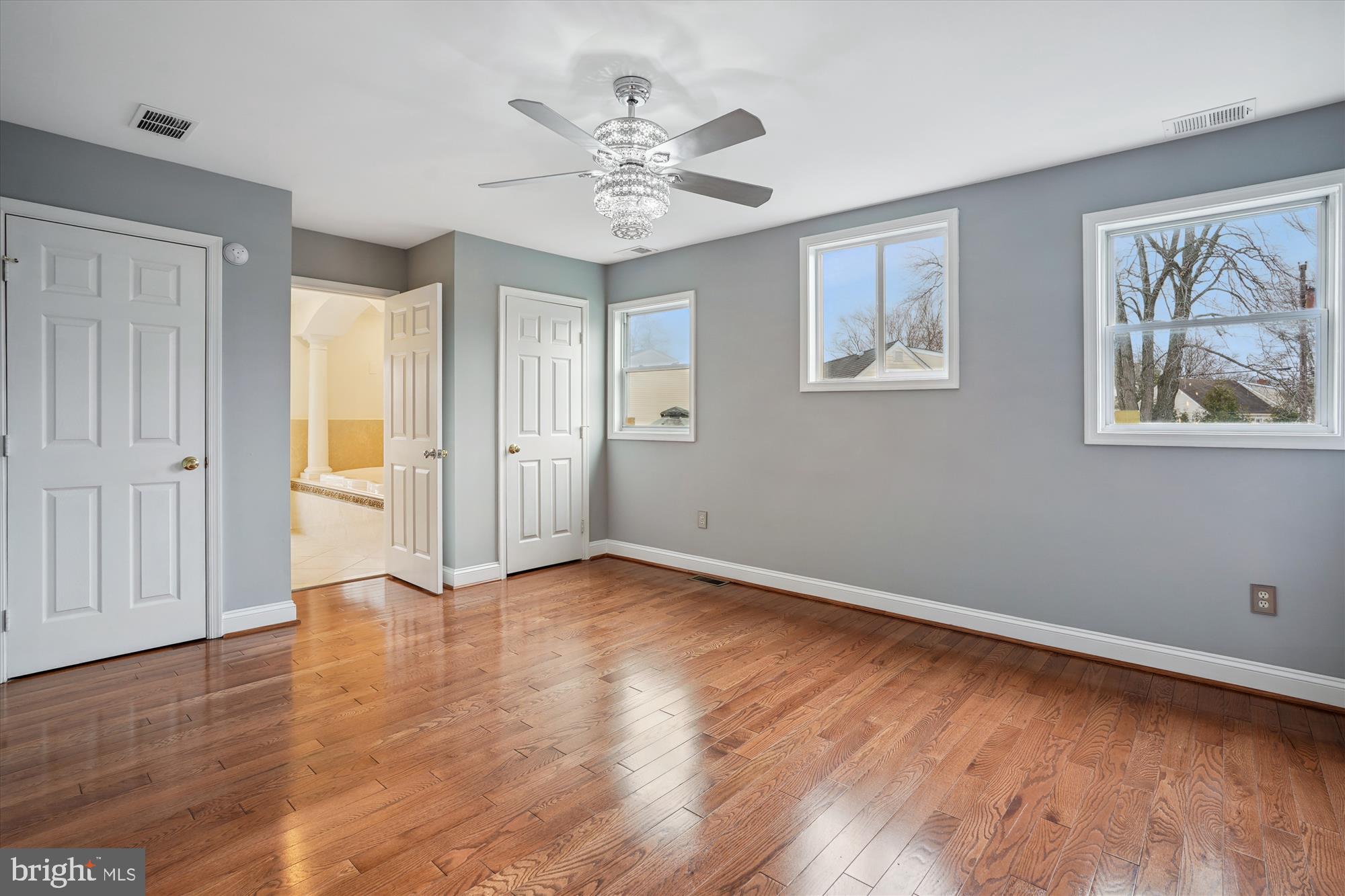 MANASSAS PARK - Residential